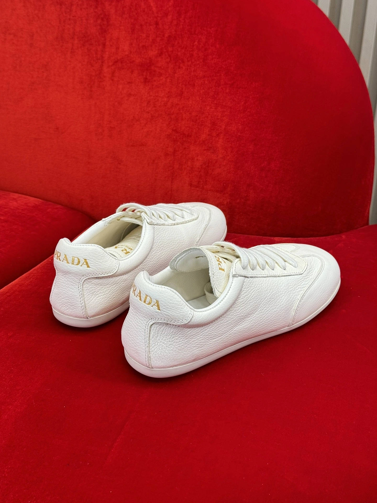 COCO-- Pr141 1E398N_013_F0304_F_005 sheepskin item:D-X000H2843