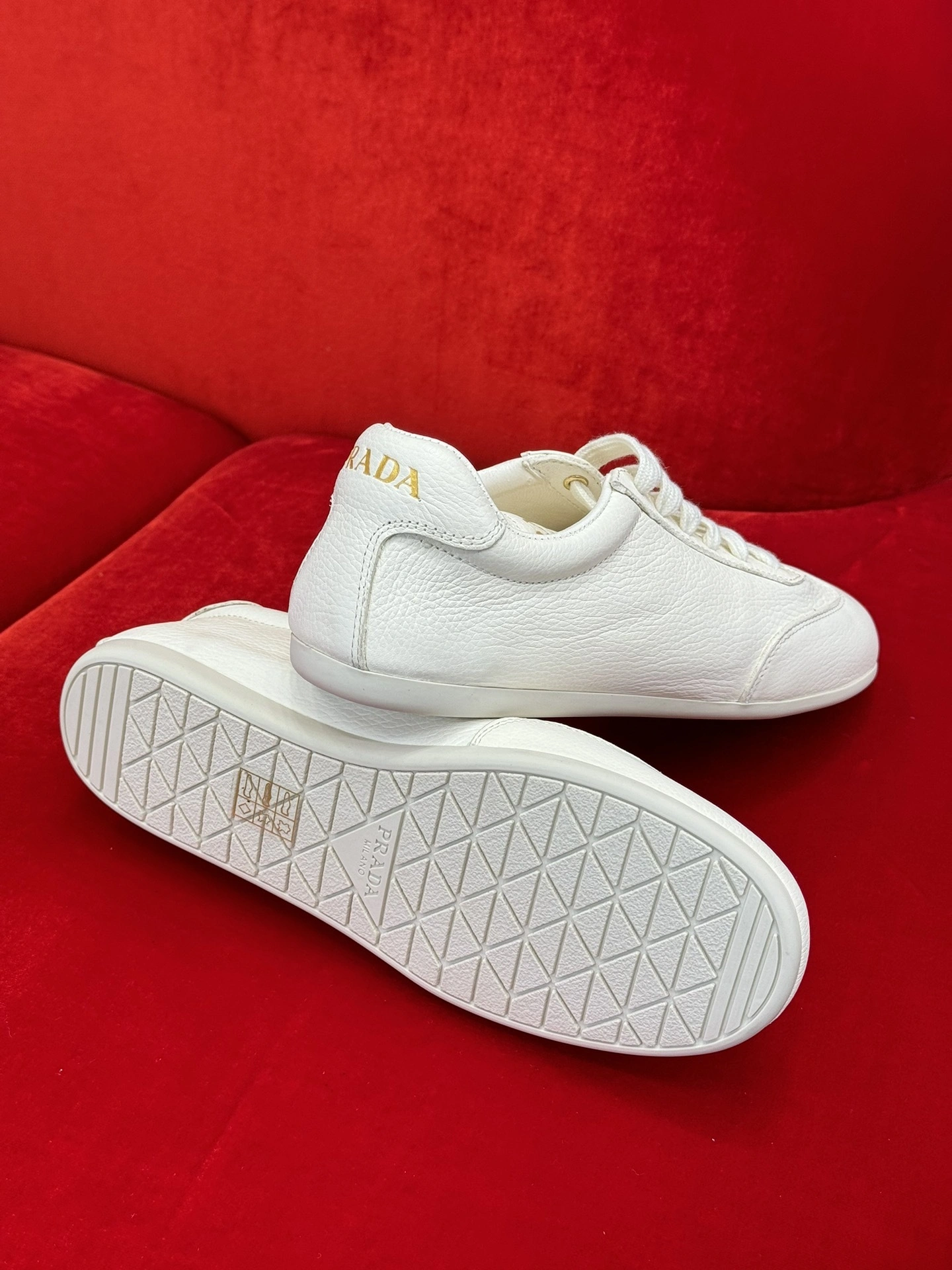 COCO-- Pr141 1E398N_013_F0304_F_005 sheepskin item:D-X000H2843