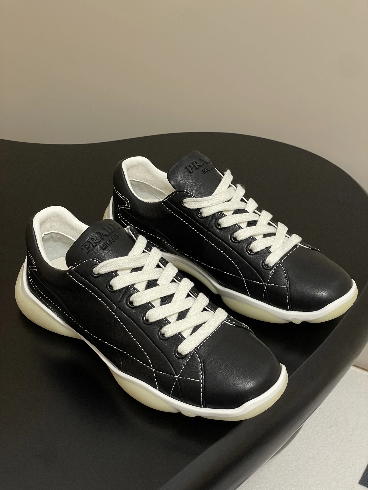 COCO-- Pr141 1E942N_F025_038_F0632女 sheephide item：E-X02I1022