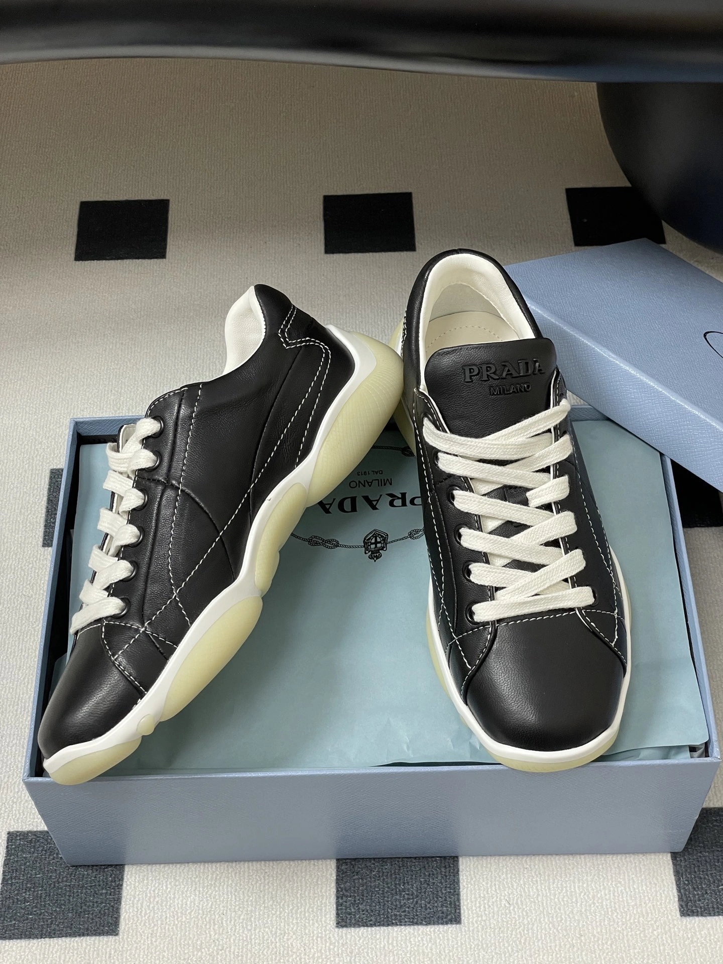 COCO-- Pr141 1E942N_F025_038_F0632女 sheephide item：E-X02I1022