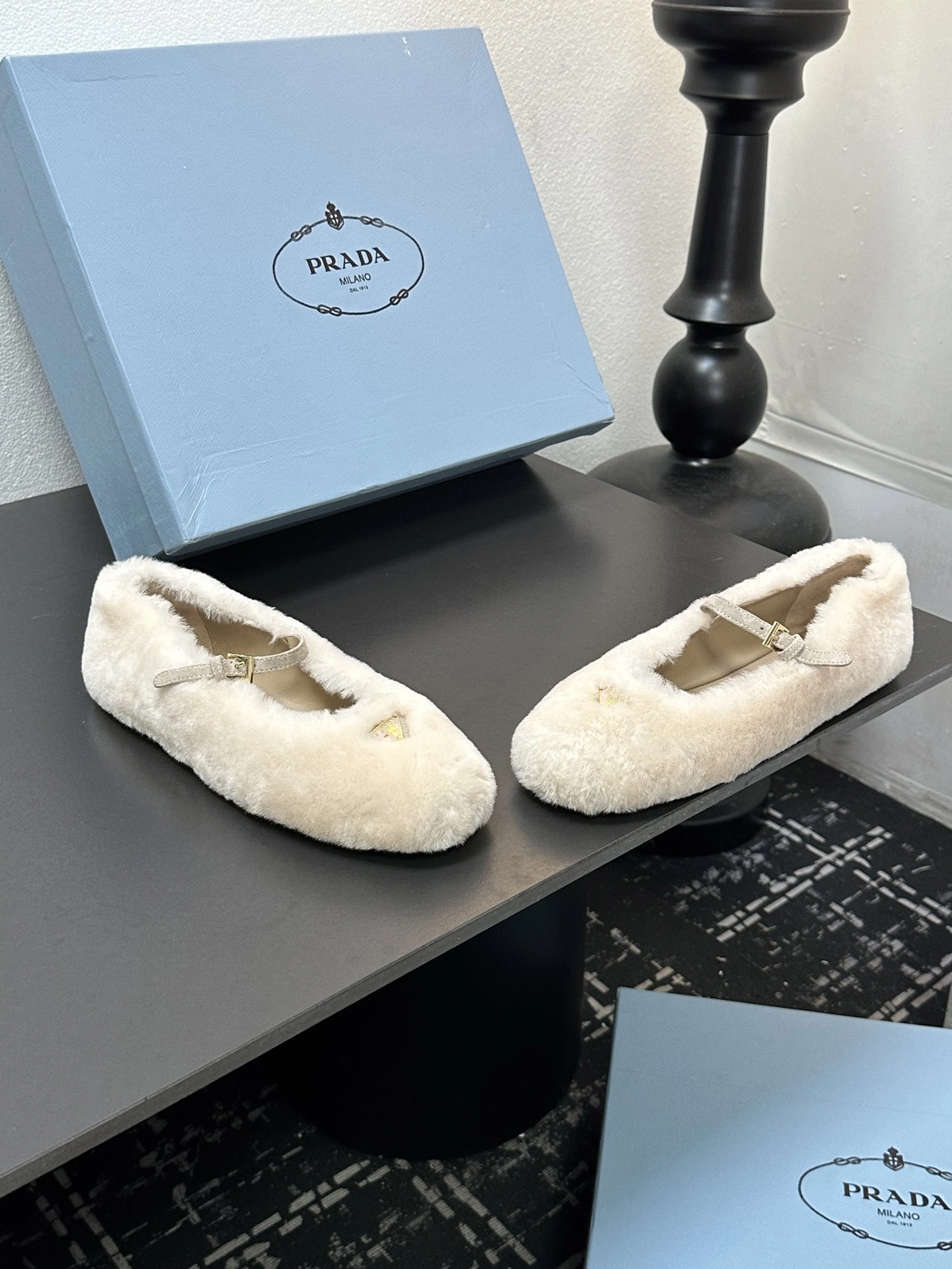 COCO-- Pr141 1F159O_F005173_F0485 wool item:F-X362B0241B