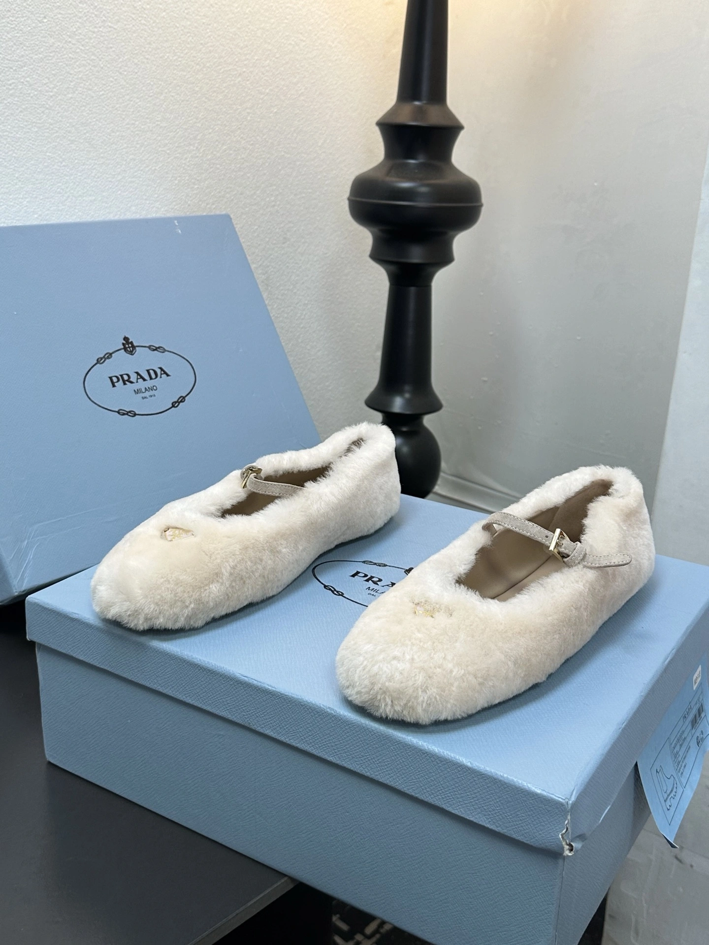 COCO-- Pr141 1F159O_F005173_F0485 wool item:F-X362B0241B