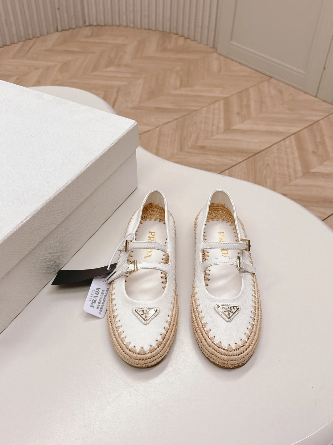 COCO-- Pr141 1F869N_038_F0304_F_005 cowhide sheepskin item:E-X002D4179