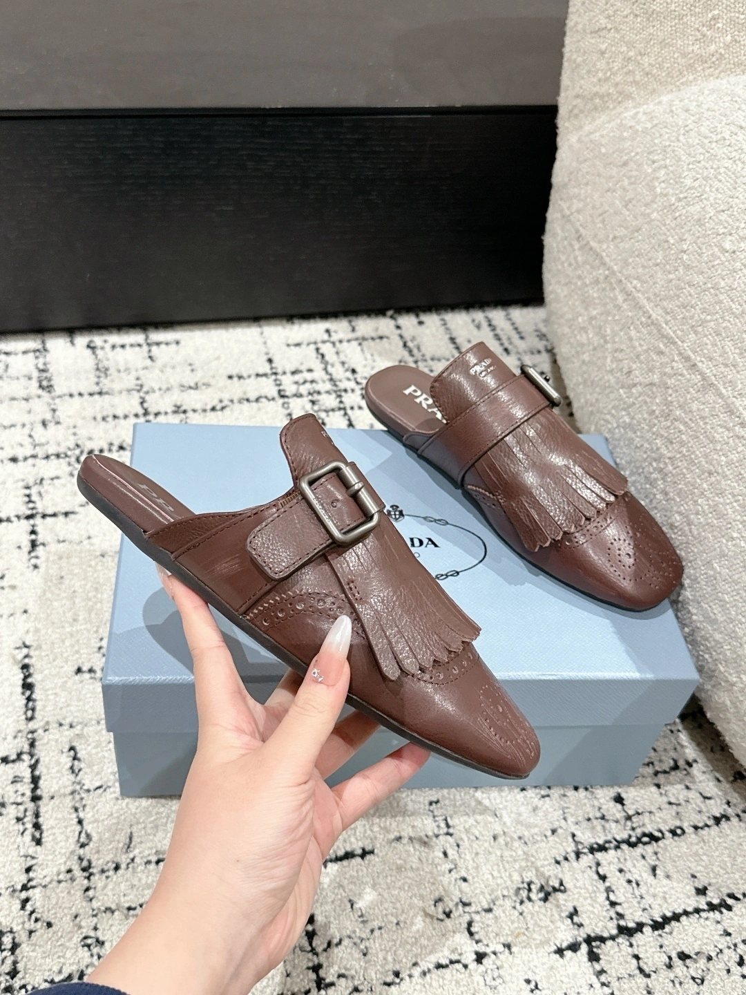 COCO-- Pr141 1S973N_070_F0046_F_A005 calfskin item：E-X000J3890