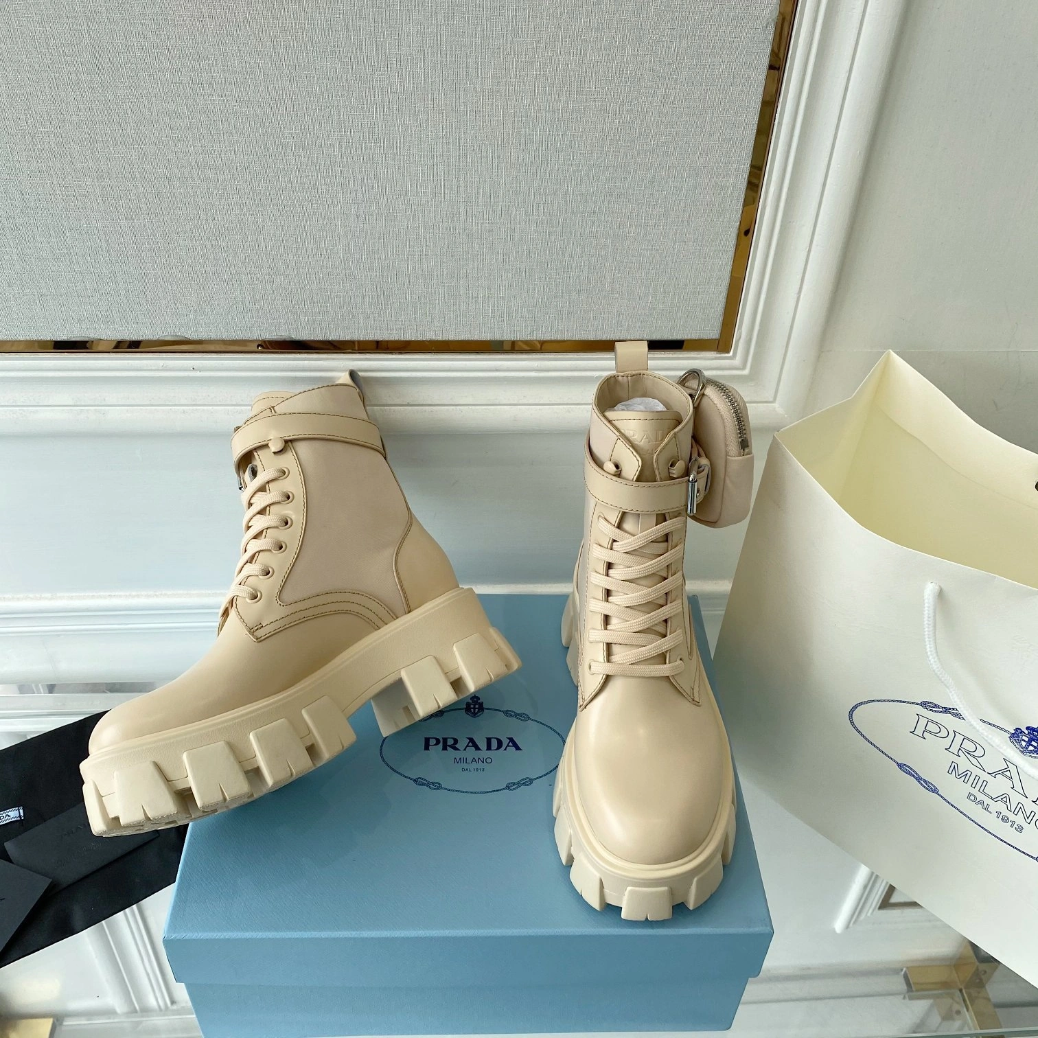 COCO-- Pr141 1T255M_3LJS_F0F24_F_B055 sheepskin item:D-X000H2207