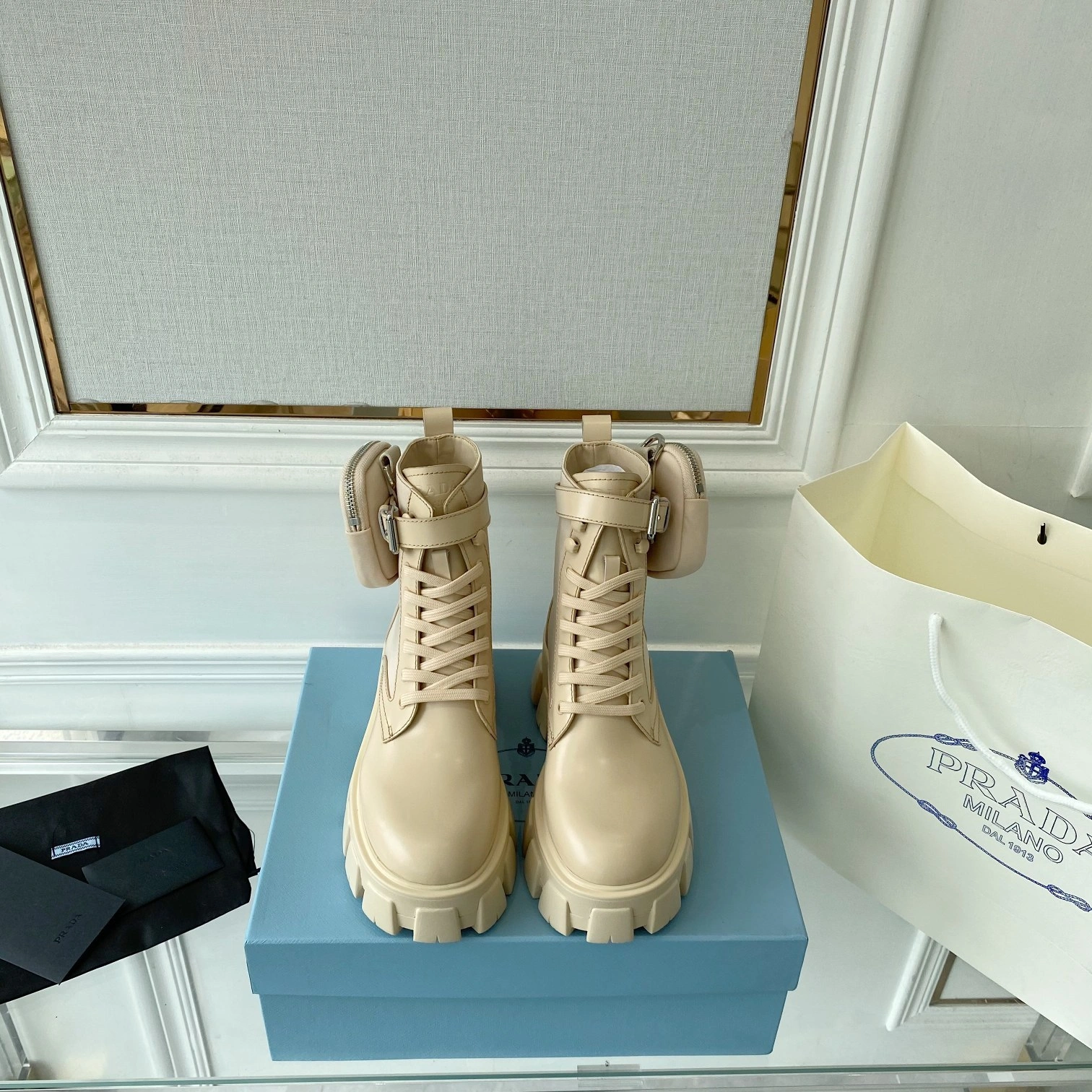 COCO-- Pr141 1T255M_3LJS_F0F24_F_B055 sheepskin item:D-X000H2207