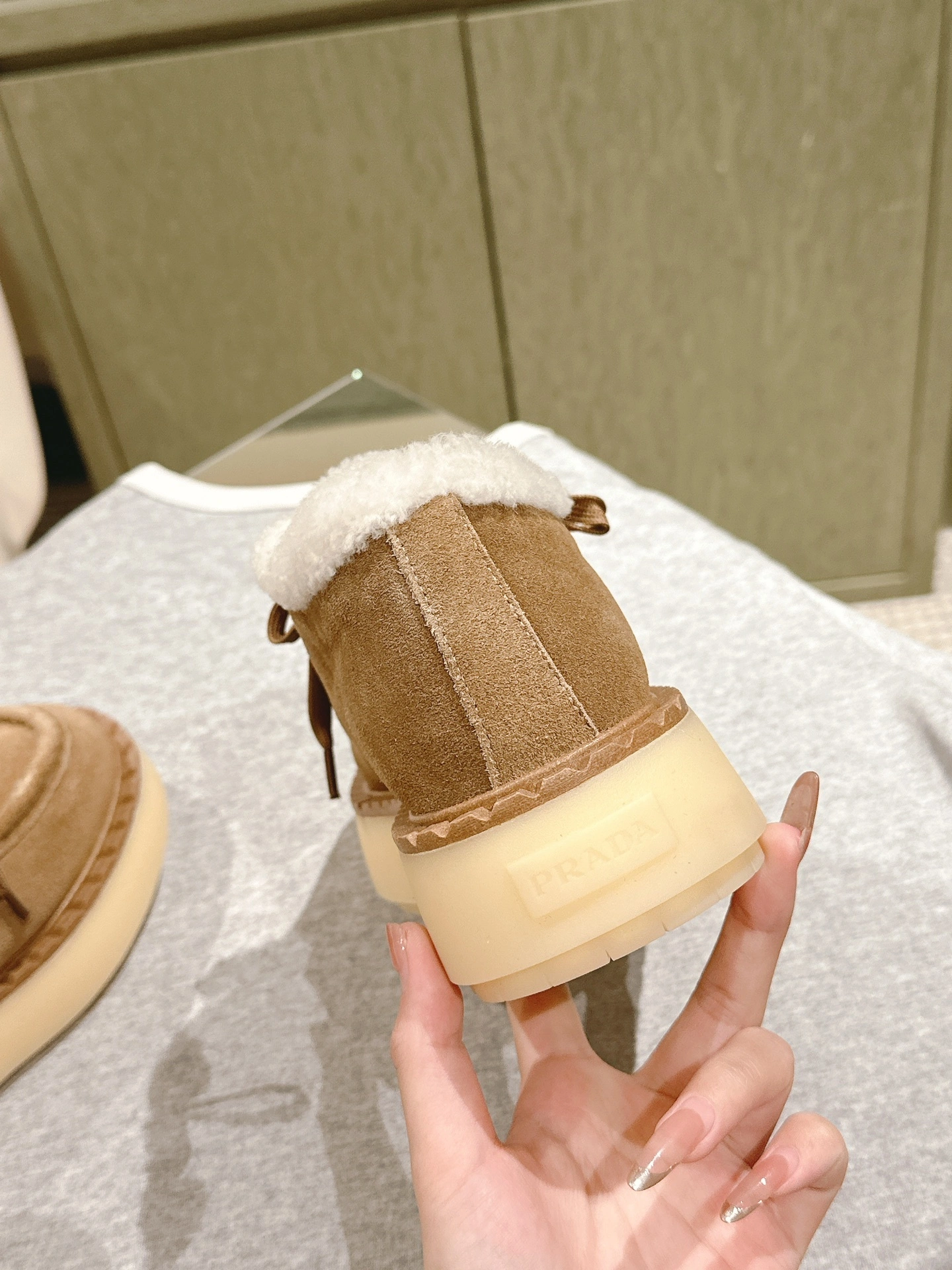 COCO-- Pr141 1T716N_FZG_50X0O wool item：E-X362I0618