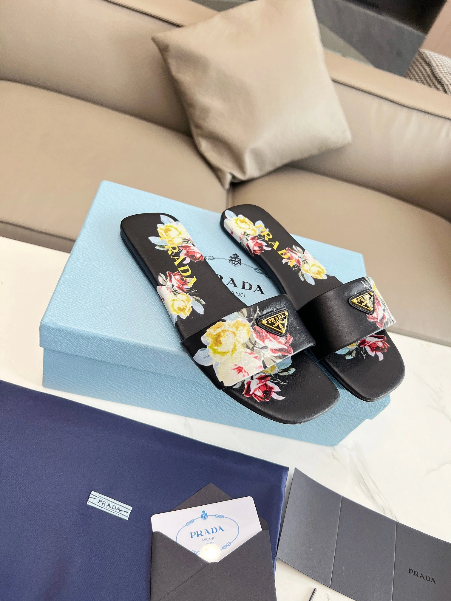 COCO-- Pr141 1XX355_3LPE_F0002_F_D005 sheepskin item:D-X000H2839