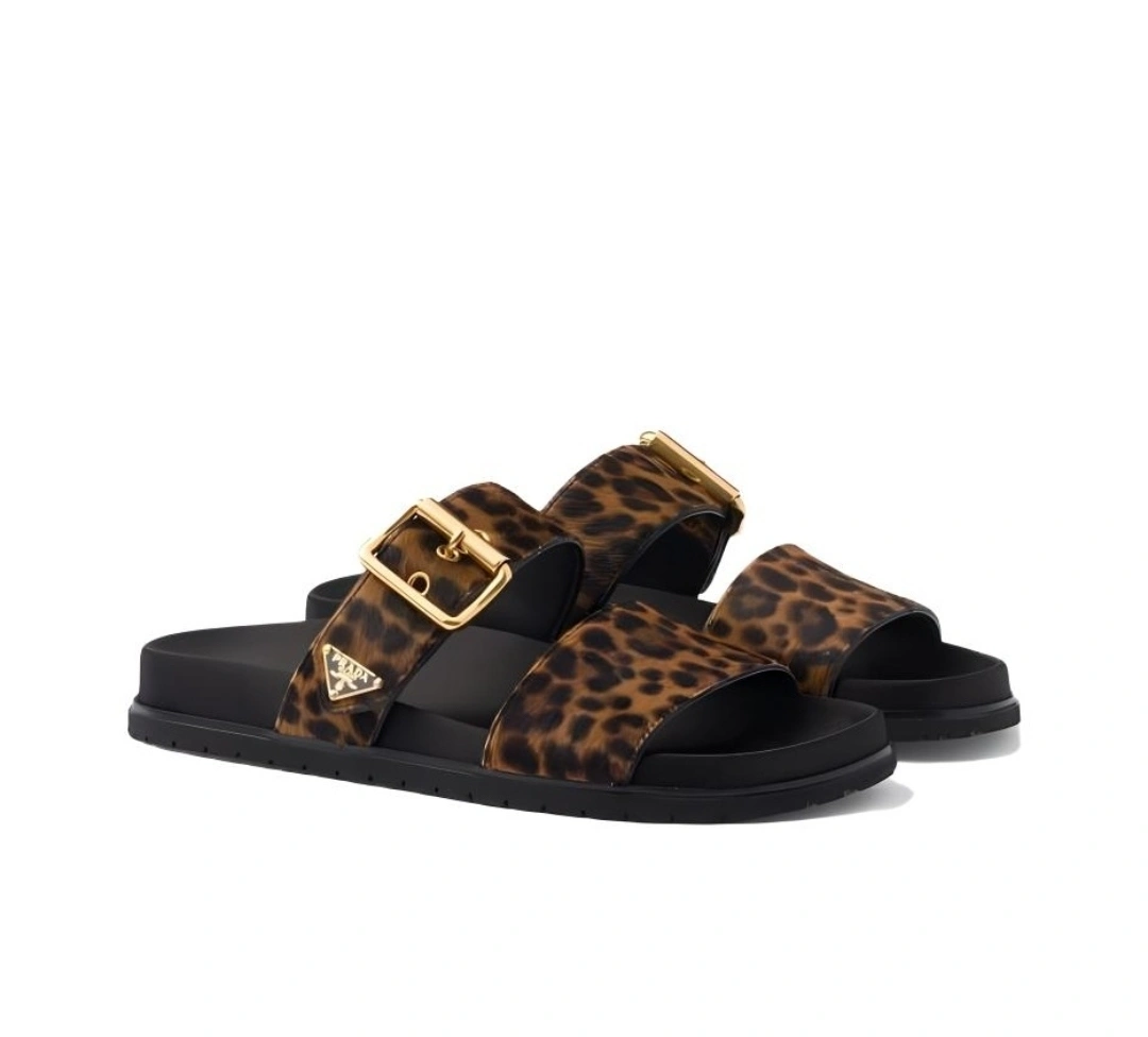 COCO-- Pr141 1XX715_XRY_F0151_F_D010 sheepskin item:D-X158H2836