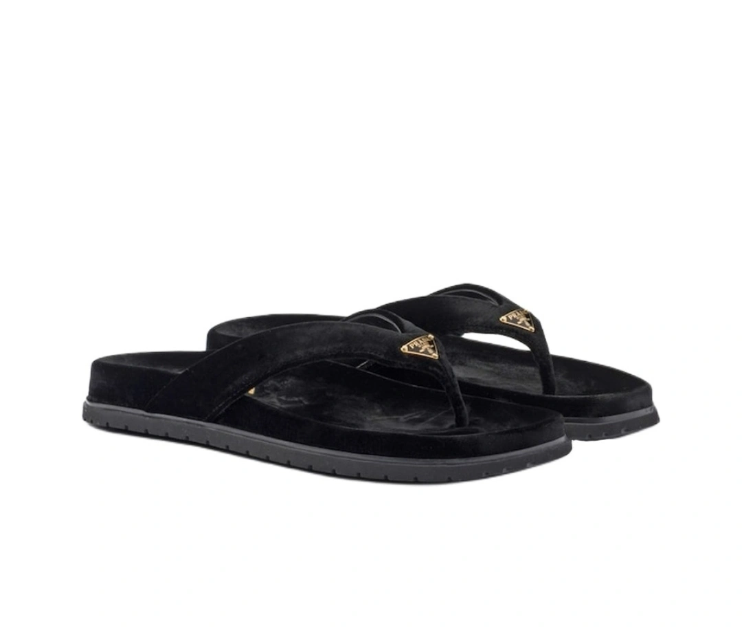 COCO-- Pr141 1Y494N_068_F0002_F_010 sheepskin item:D-X000H2894