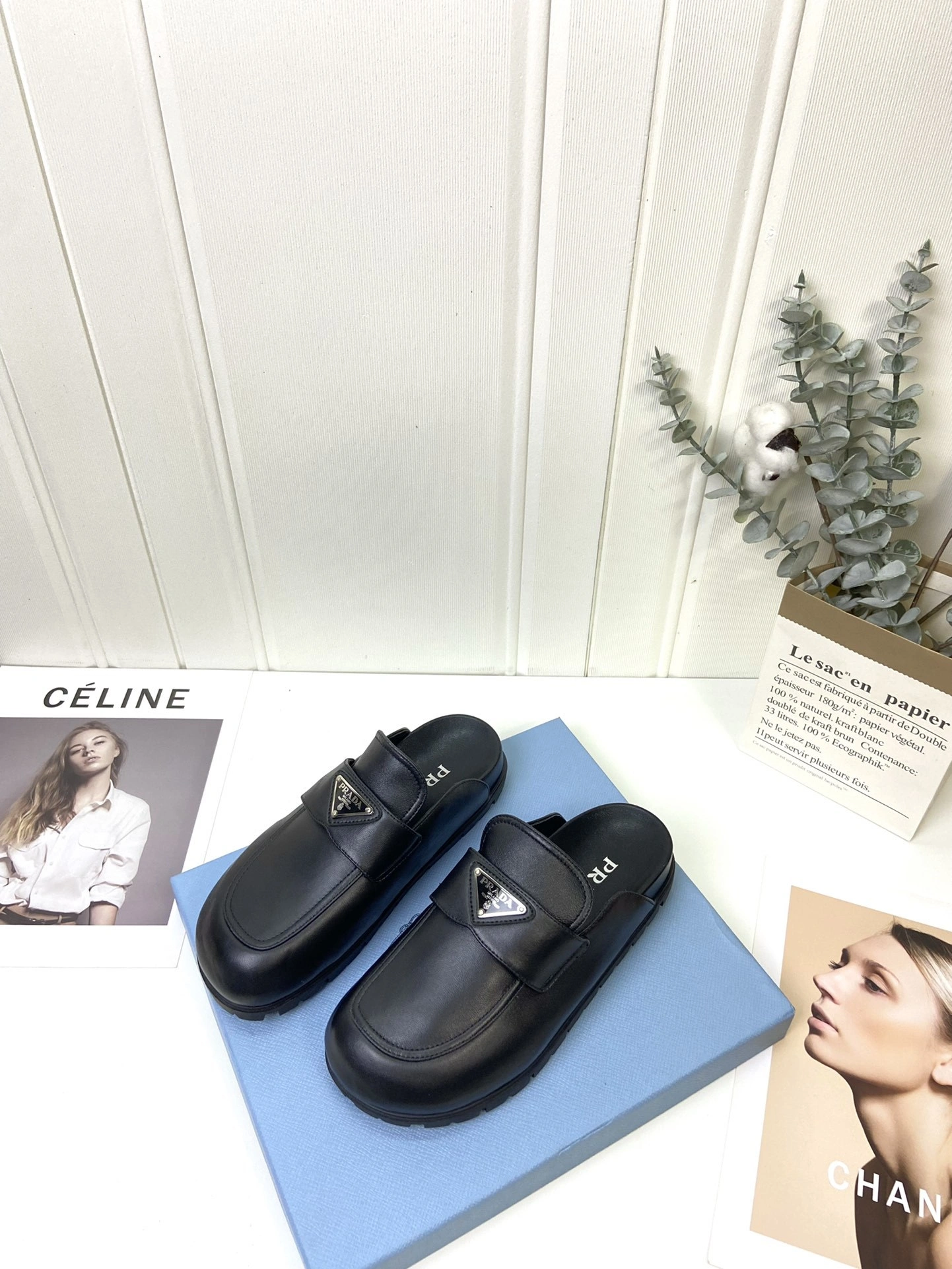 COCO-- Pr141 2S2956_8NQ_F0002_F_G000 cowhide item:D-X000I0419