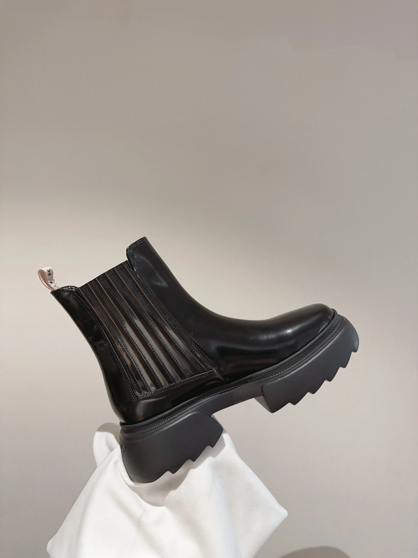 COCO-- RO65R RVW710358001UJB999 calfskin item：E-X362I0628
