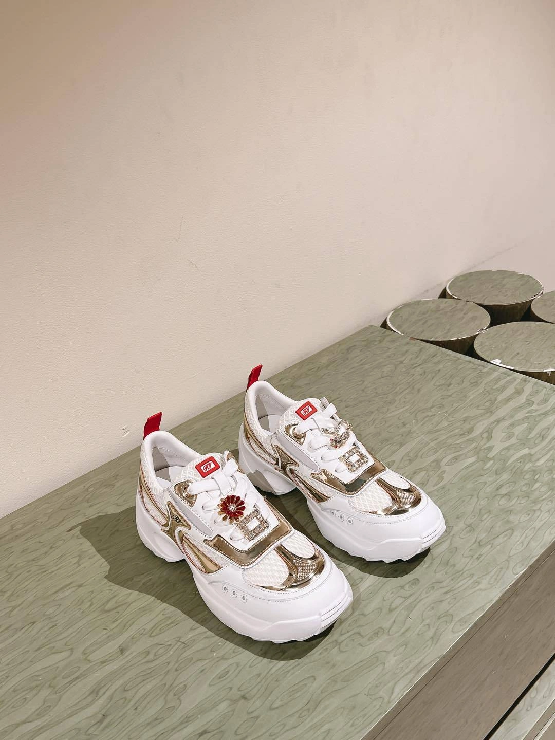 COCO-- RO65R RVW75642230UB9 viv skate sheephide item：E-X362I2909