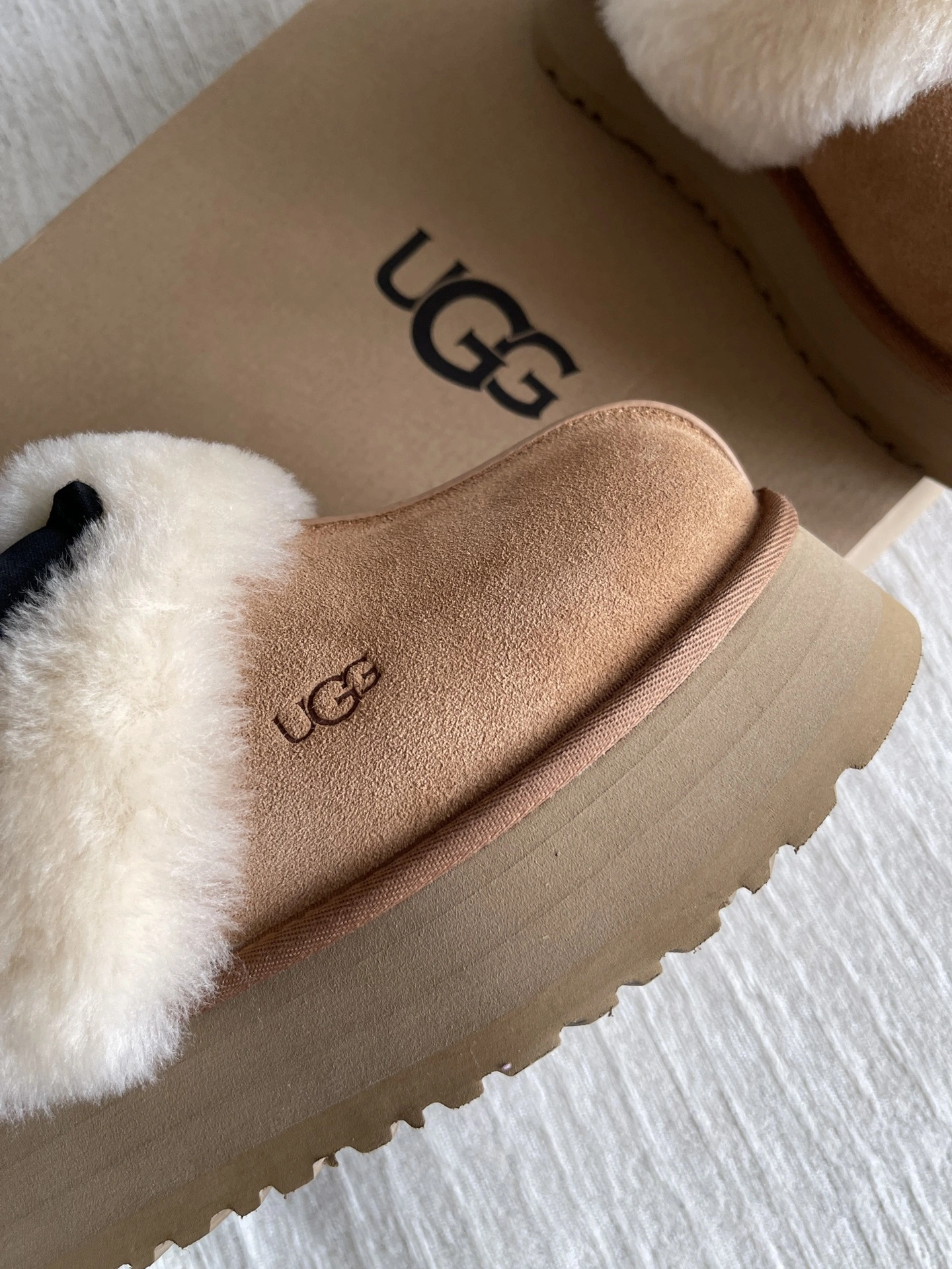 COCO-- U66 1122550-CHE wool item:E-X003K1235