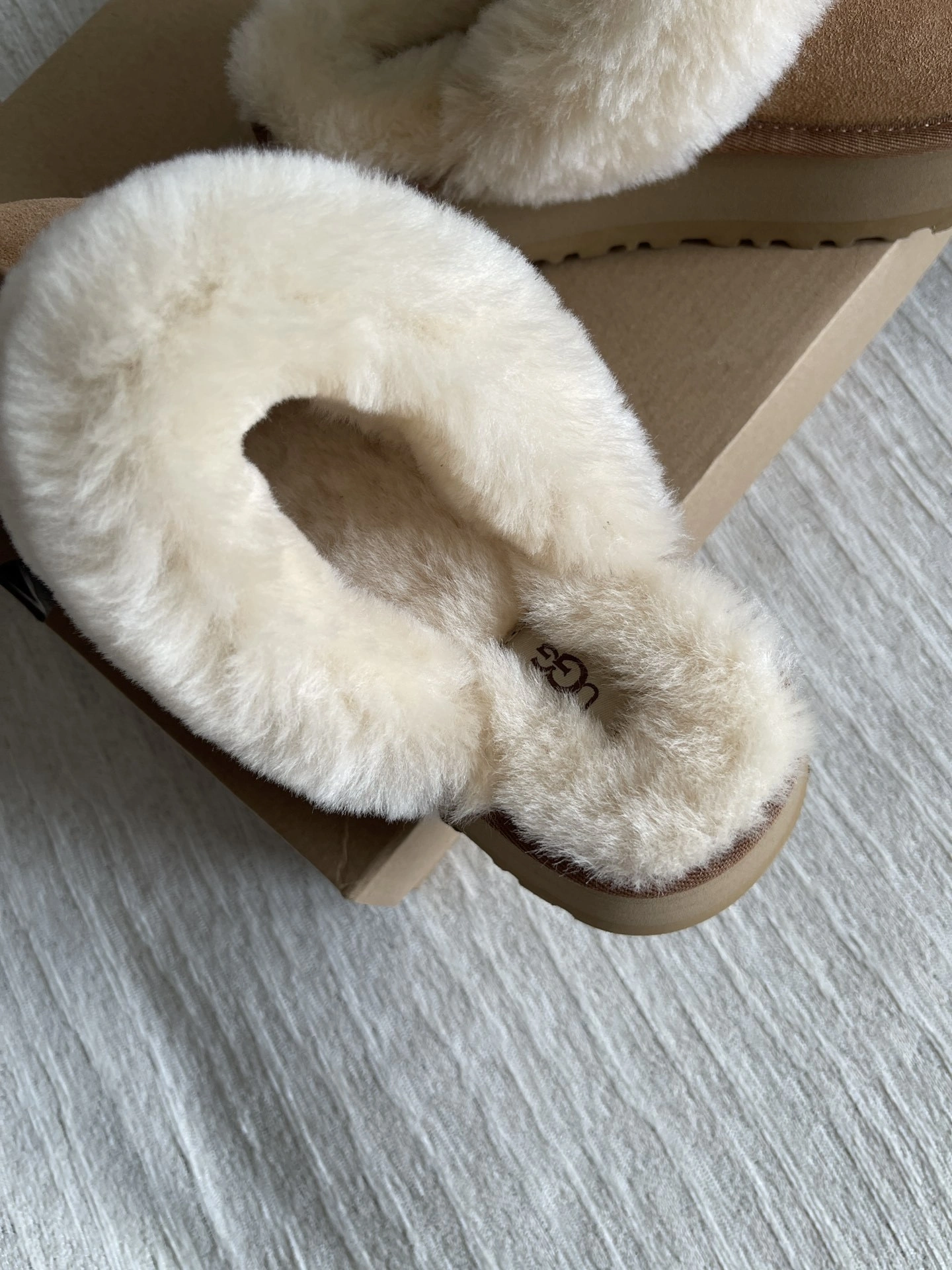 COCO-- U66 1122550-CHE wool item:E-X003K1235