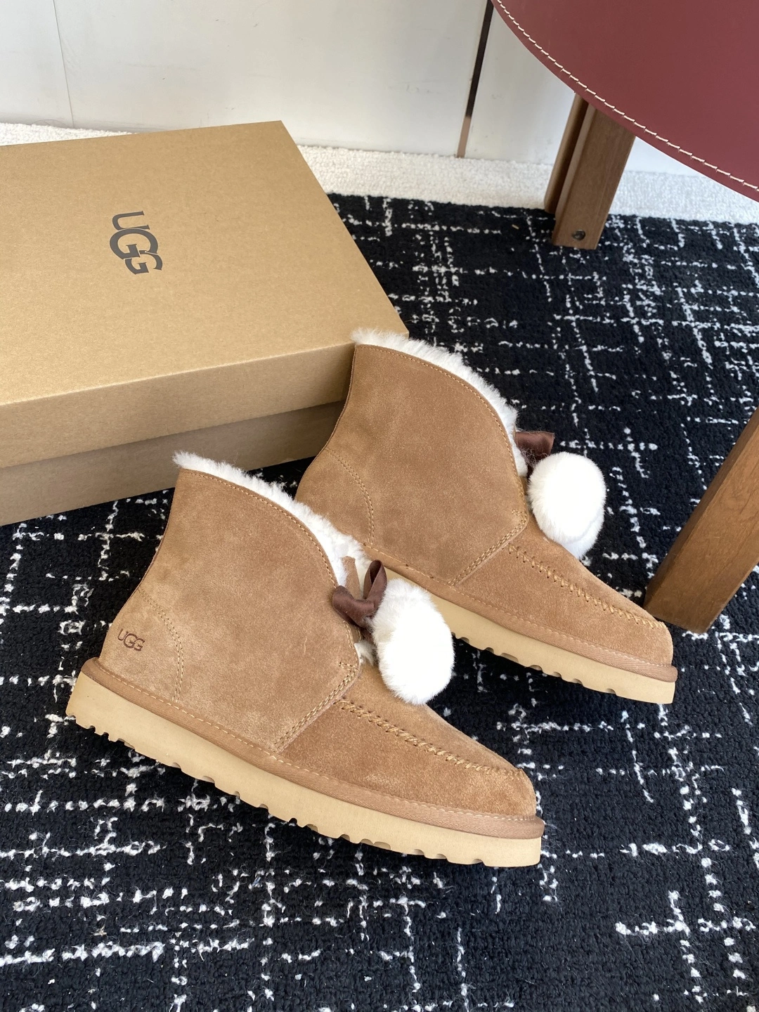 COCO-- U66 1153517-CHE sheepskin wool item:E-X000K1229