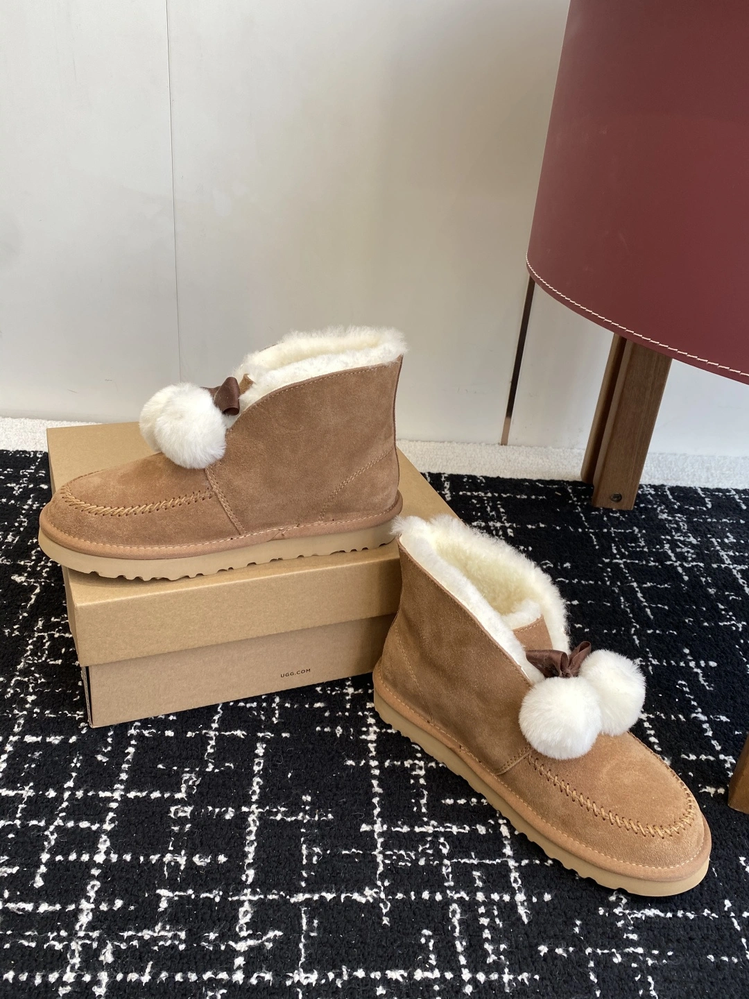 COCO-- U66 1153517-CHE sheepskin wool item:E-X000K1229