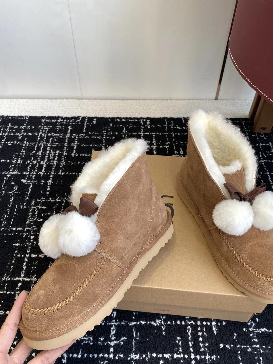 COCO-- U66 1153517-CHE sheepskin wool item:E-X000K1229