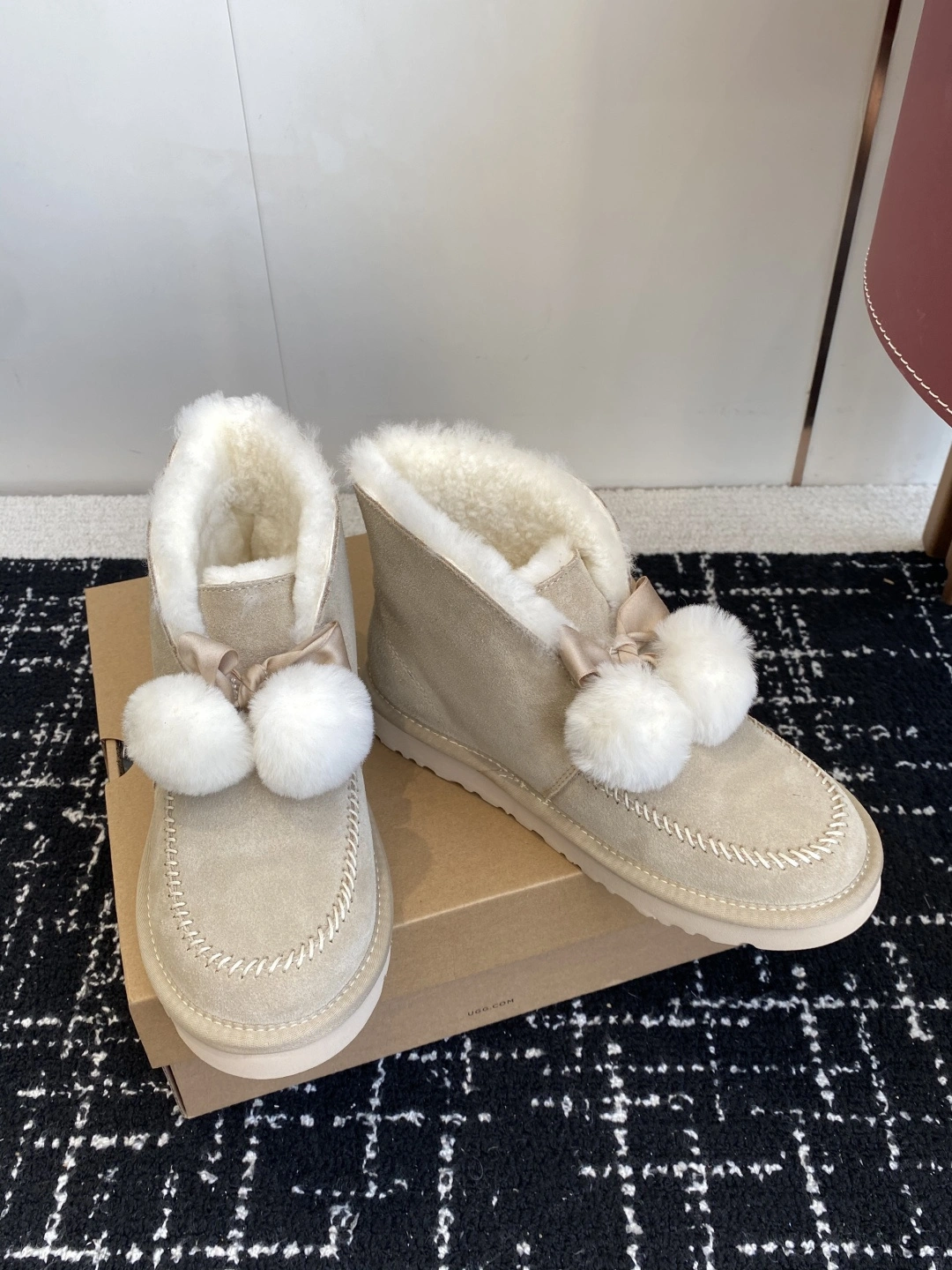 COCO-- U66 1153517-SWD sheepskin wool item:E-X000K1230