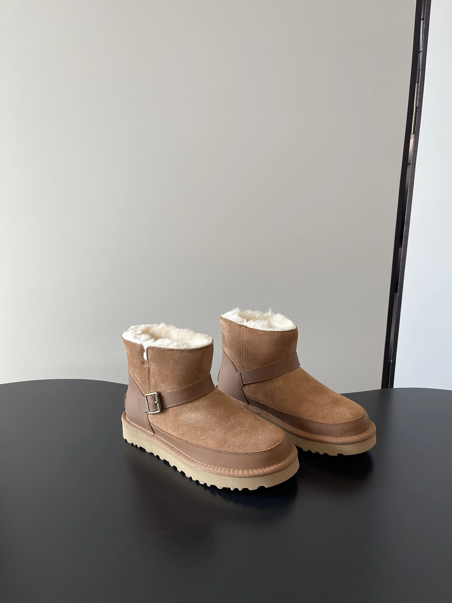 COCO-- U66 1174512 wool sheepskin Treadlite item:E-X000K1236