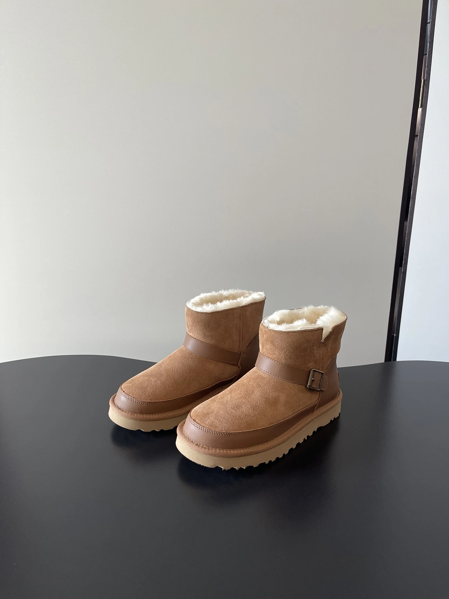 COCO-- U66 1174512 wool sheepskin Treadlite item:E-X000K1236