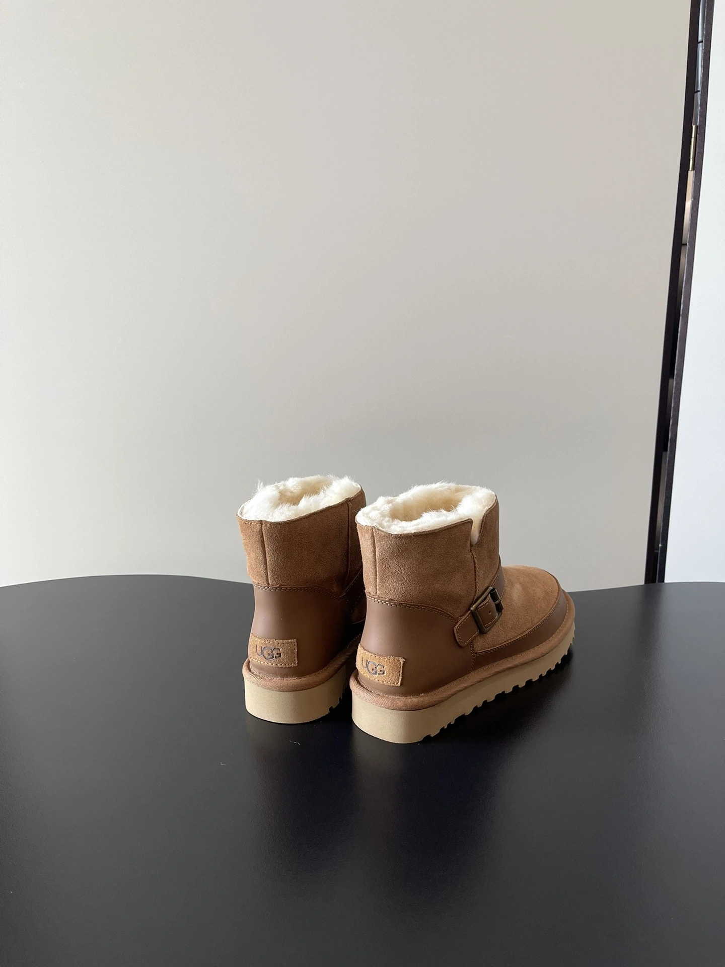COCO-- U66 1174512 wool sheepskin Treadlite item:E-X000K1236