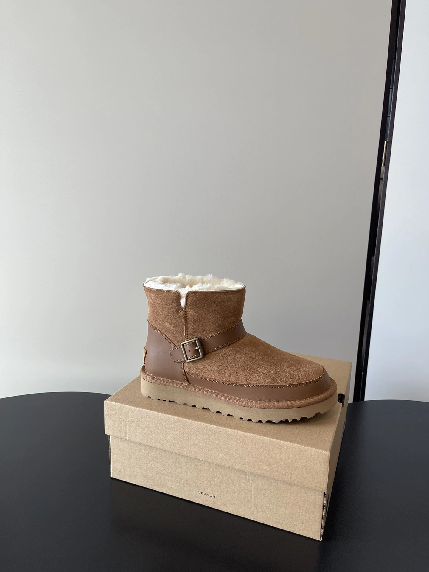 COCO-- U66 1174512 wool sheepskin Treadlite item:E-X000K1236