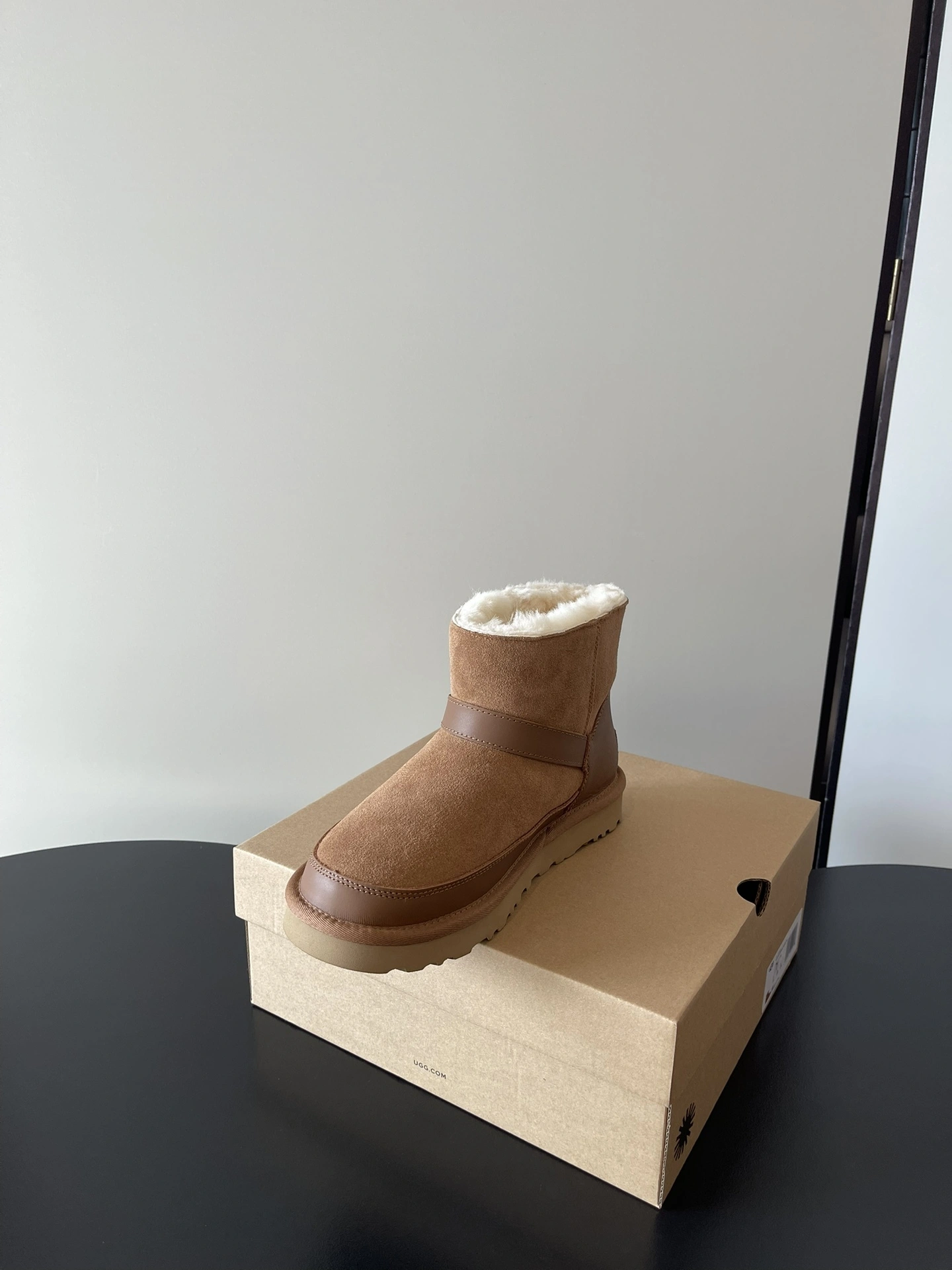 COCO-- U66 1174512 wool sheepskin Treadlite item:E-X000K1236