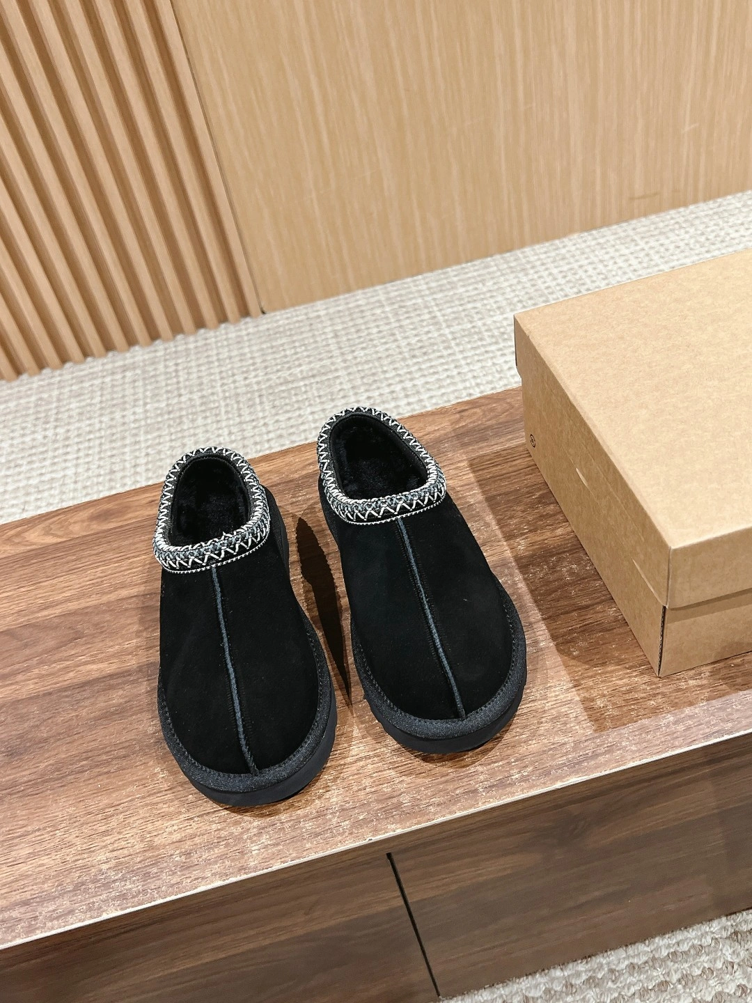 COCO-- U66 5955-BLK TAzz 4colour item:D-X555L2197-4H
