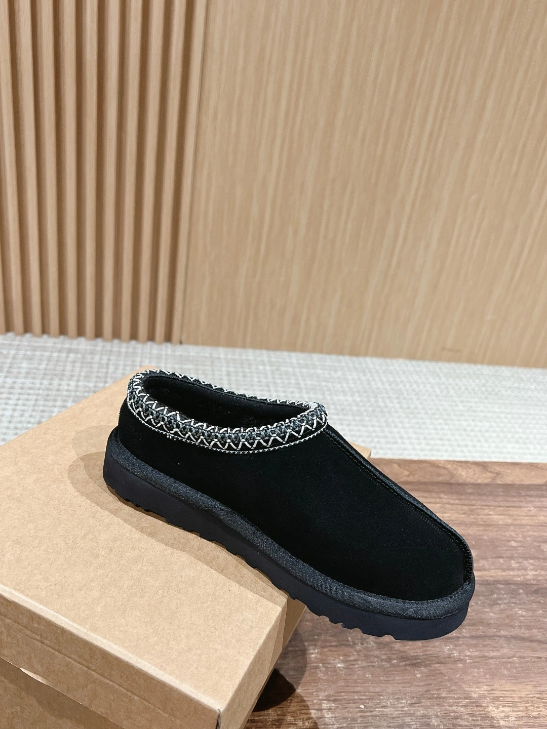 COCO-- U66 5955-BLK TAzz 4colour item:D-X555L2197-4H