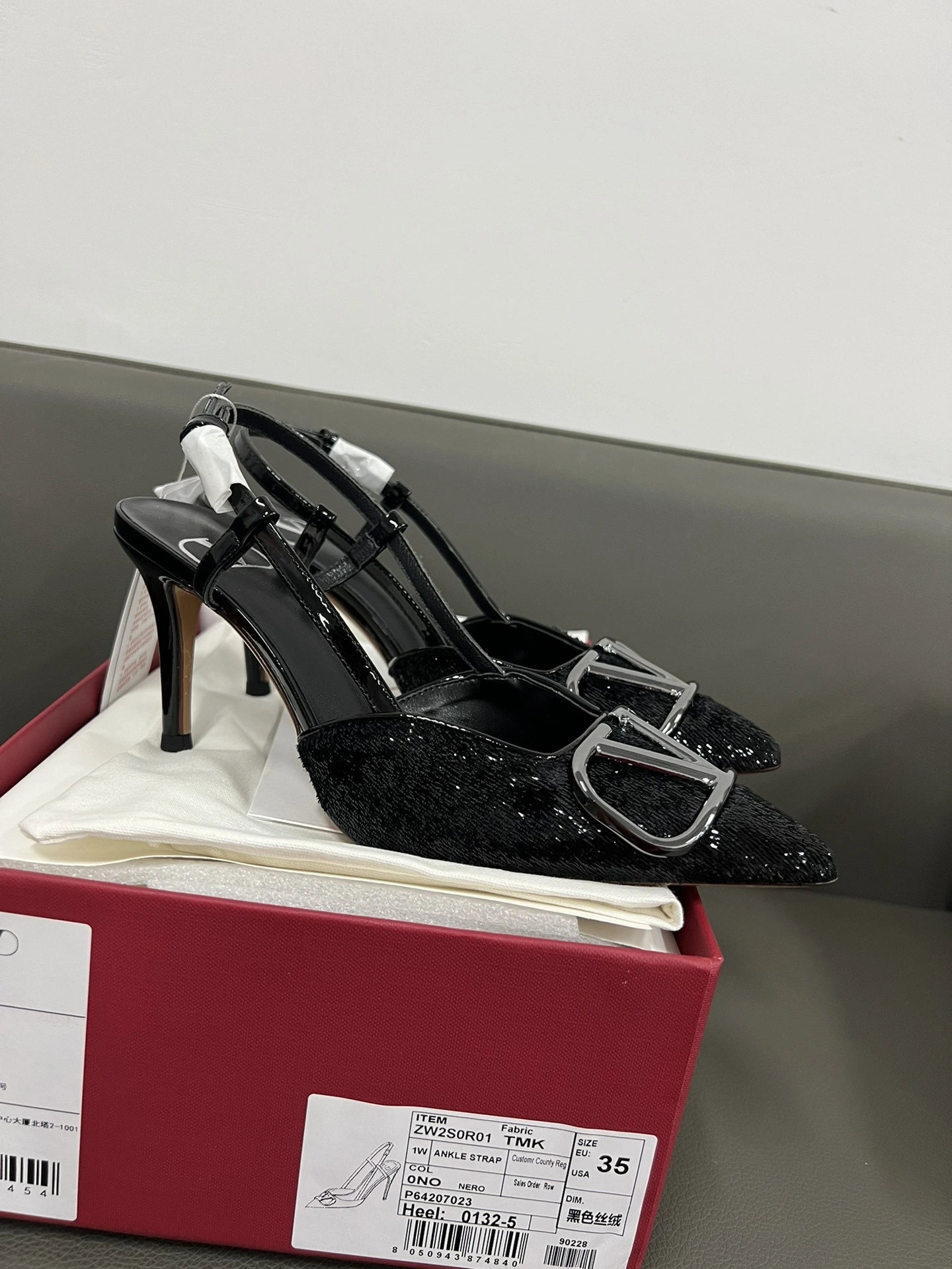 COCO-- V1859ti9o 3W0S0R01ZCC0NO Heel height：8CM goatskin item:E-X032C3017
