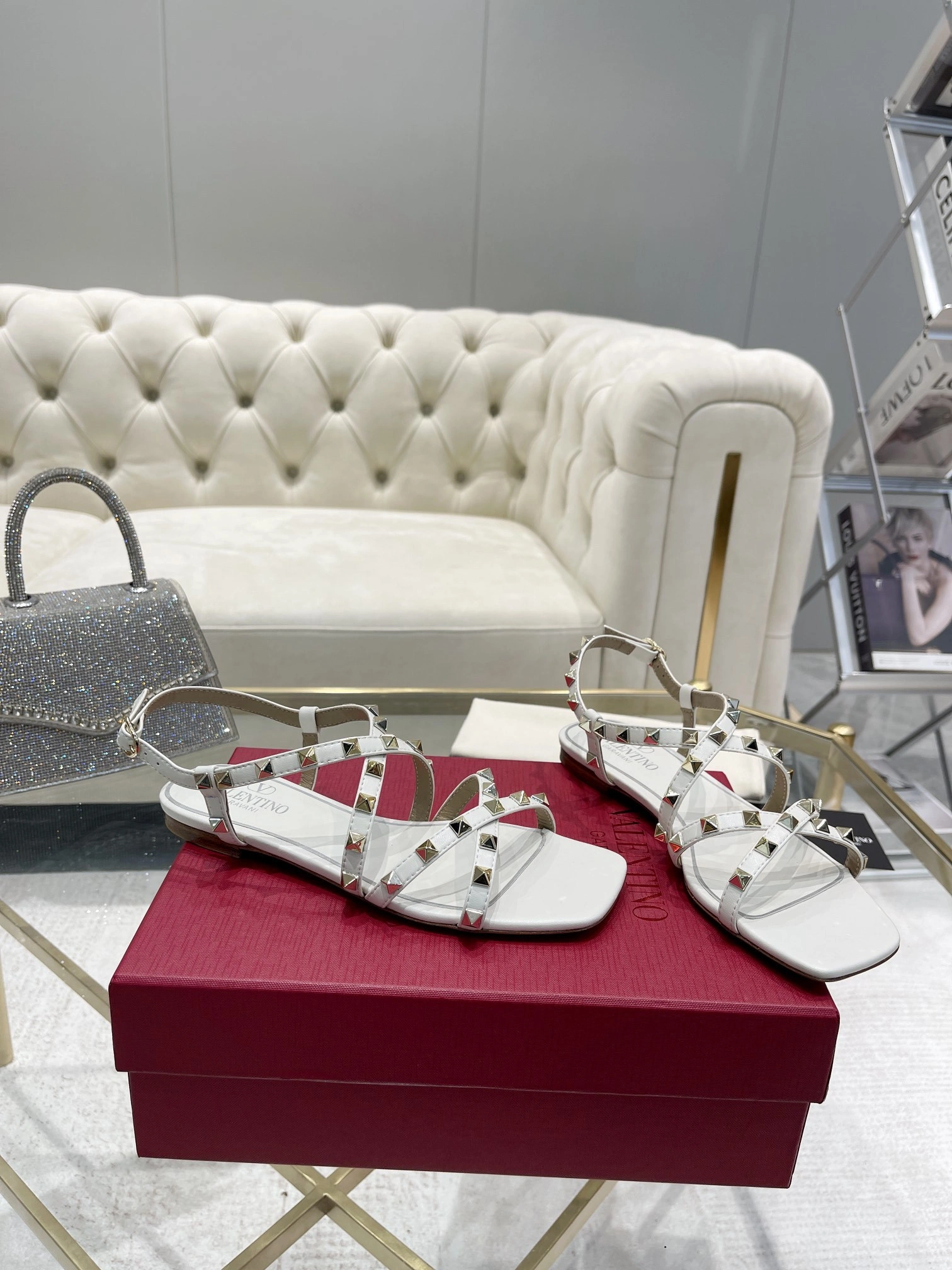 COCO-- V1859ti9o 3W2S0HR8VODI16 3W2S0HR7VODI16 sheepskin item：E-X158G2598H