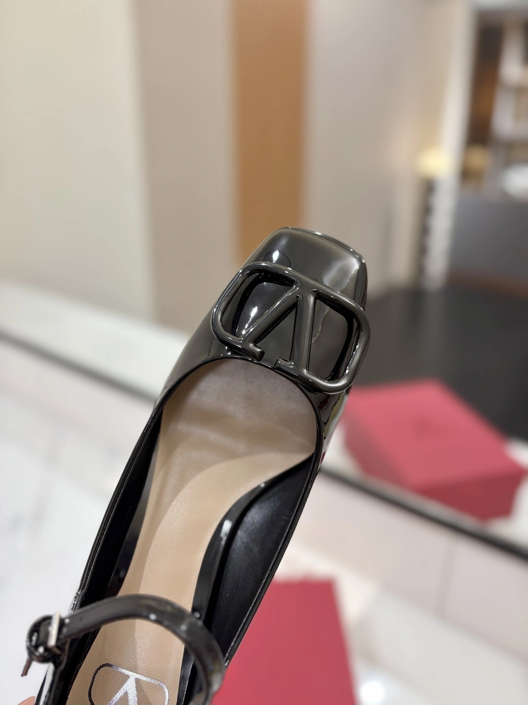 COCO-- V1859ti9o 4W2S0IA4TMK0NO Heel height：6CM cowhide sheepskin item:E-X138C3005
