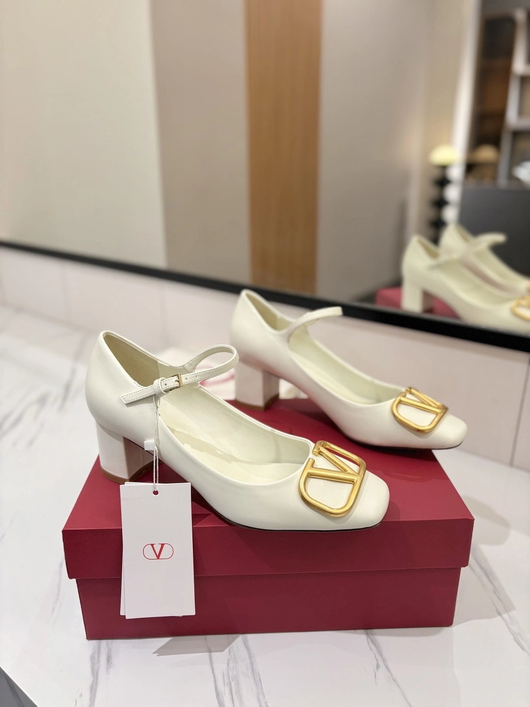COCO-- V1859ti9o 5W2S0IA4DSHI16 Heel height：6CM cowhide sheepskin item:E-X138C3007