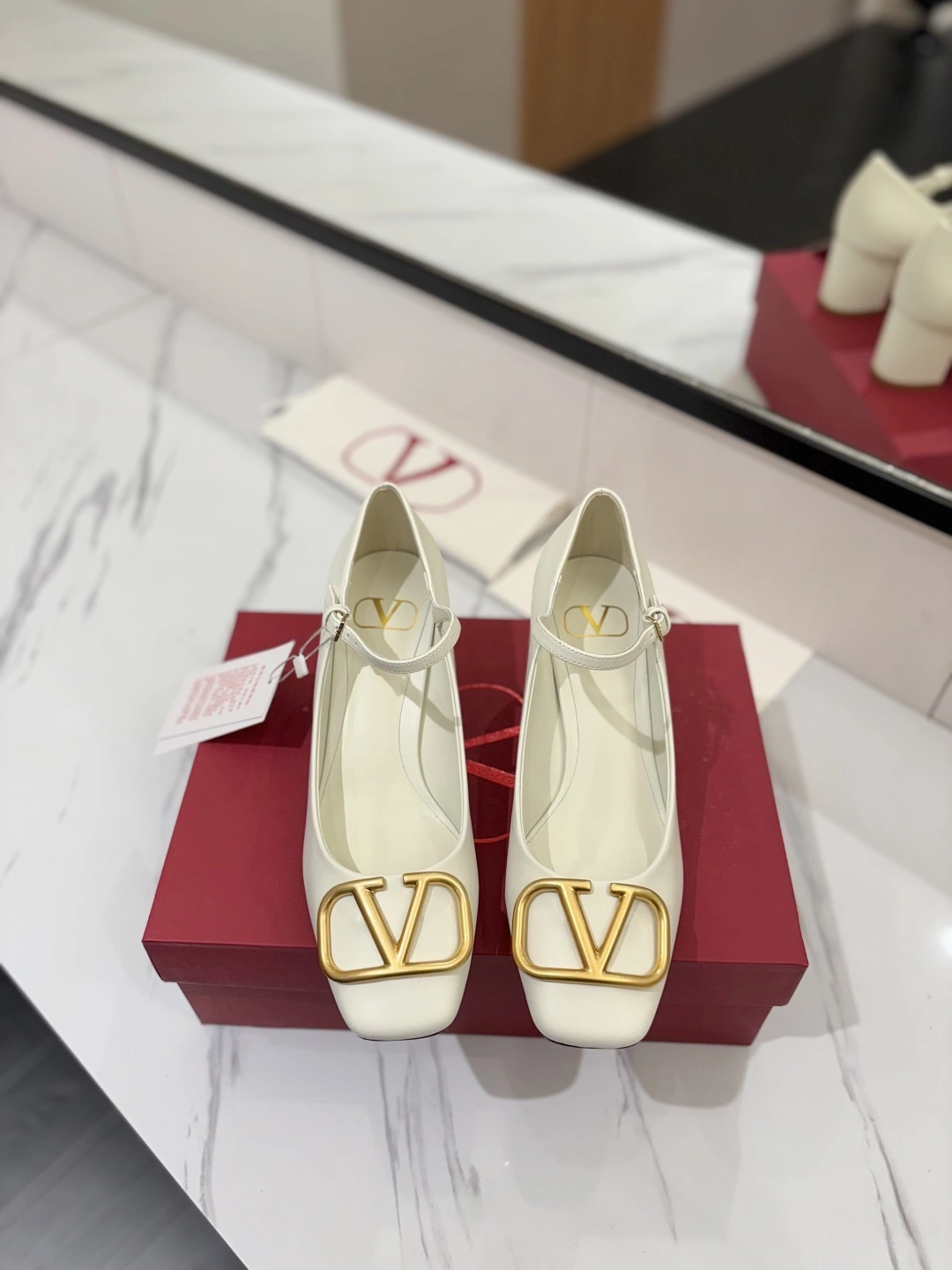 COCO-- V1859ti9o 5W2S0IA4DSHI16 Heel height：6CM cowhide sheepskin item:E-X138C3007