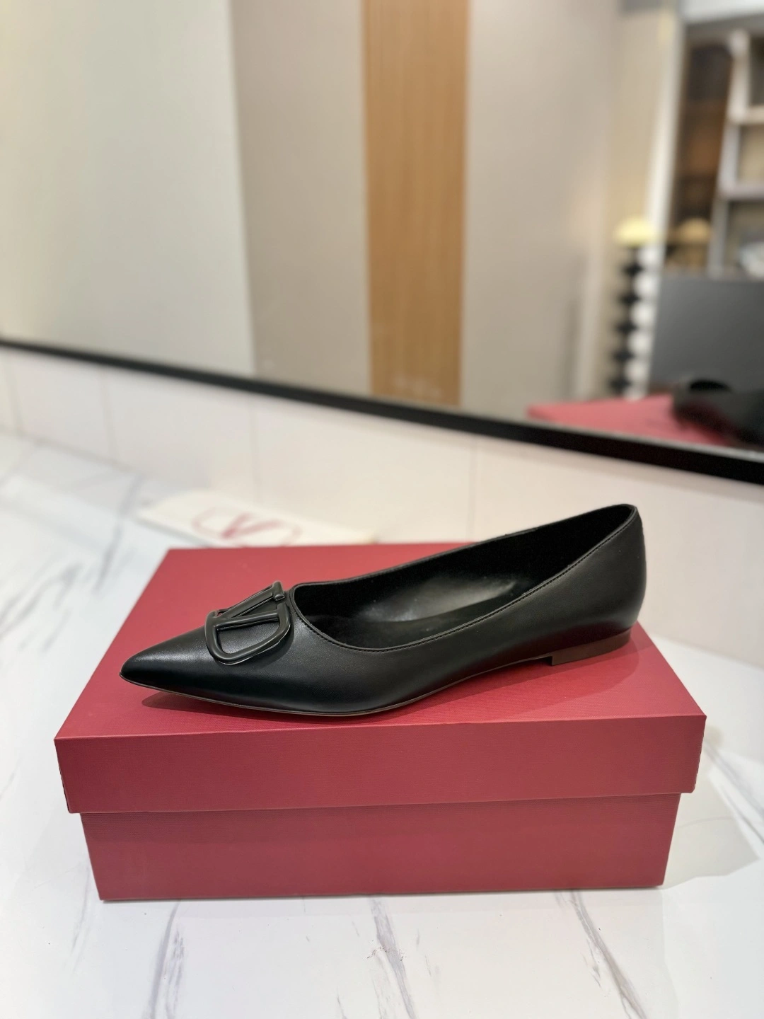 COCO-- V1859ti9o VW2S0T72MZF0NO Heel height：1CM goatskin Calfskin item:E-X138C3030