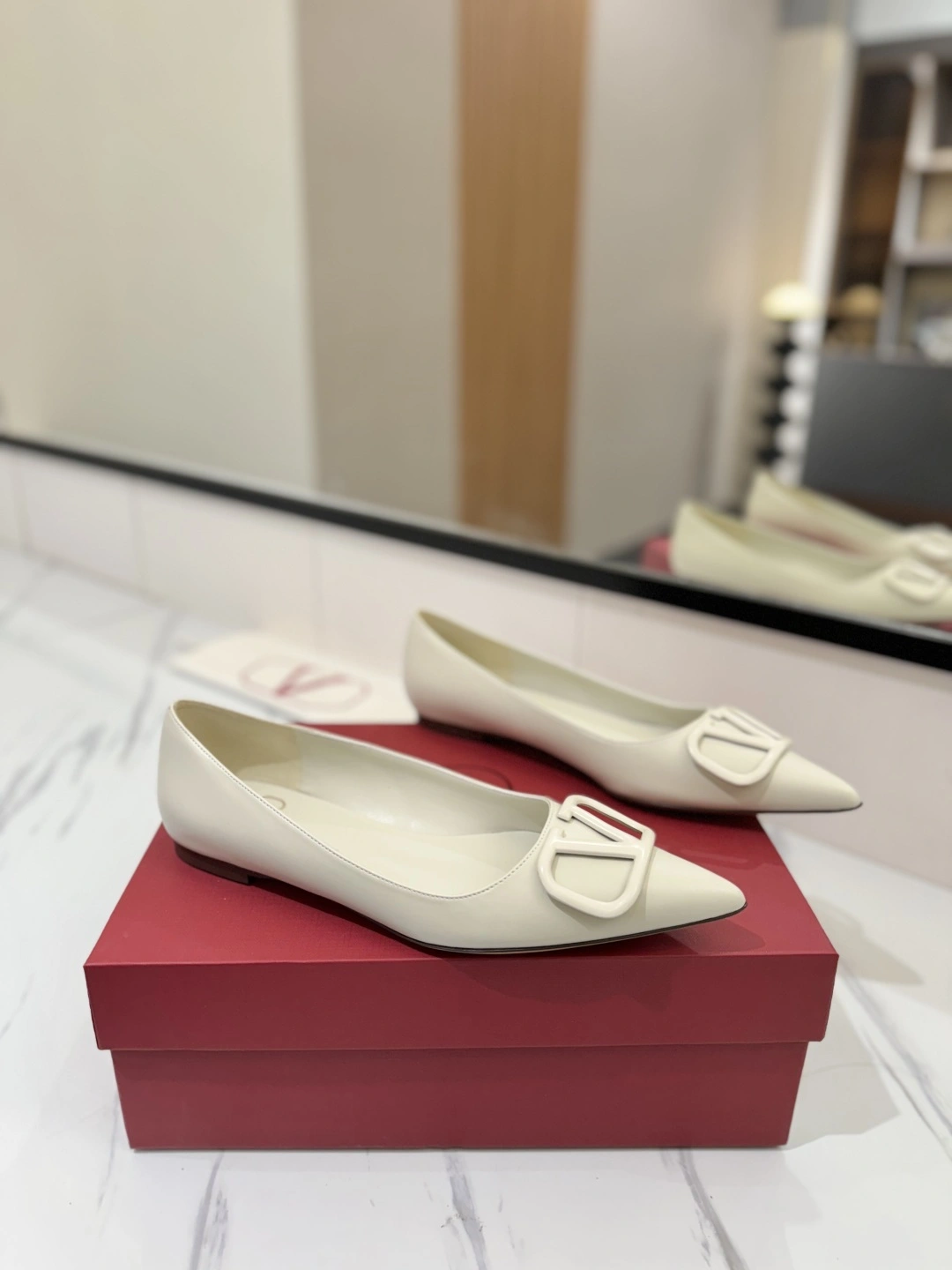 COCO-- V1859ti9o VW2S0T72MZFI16 Heel height：1CM goatskin Calfskin item:E-X138C3028