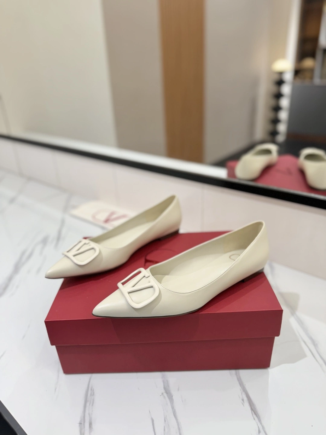 COCO-- V1859ti9o VW2S0T72MZFI16 Heel height：1CM goatskin Calfskin item:E-X138C3028