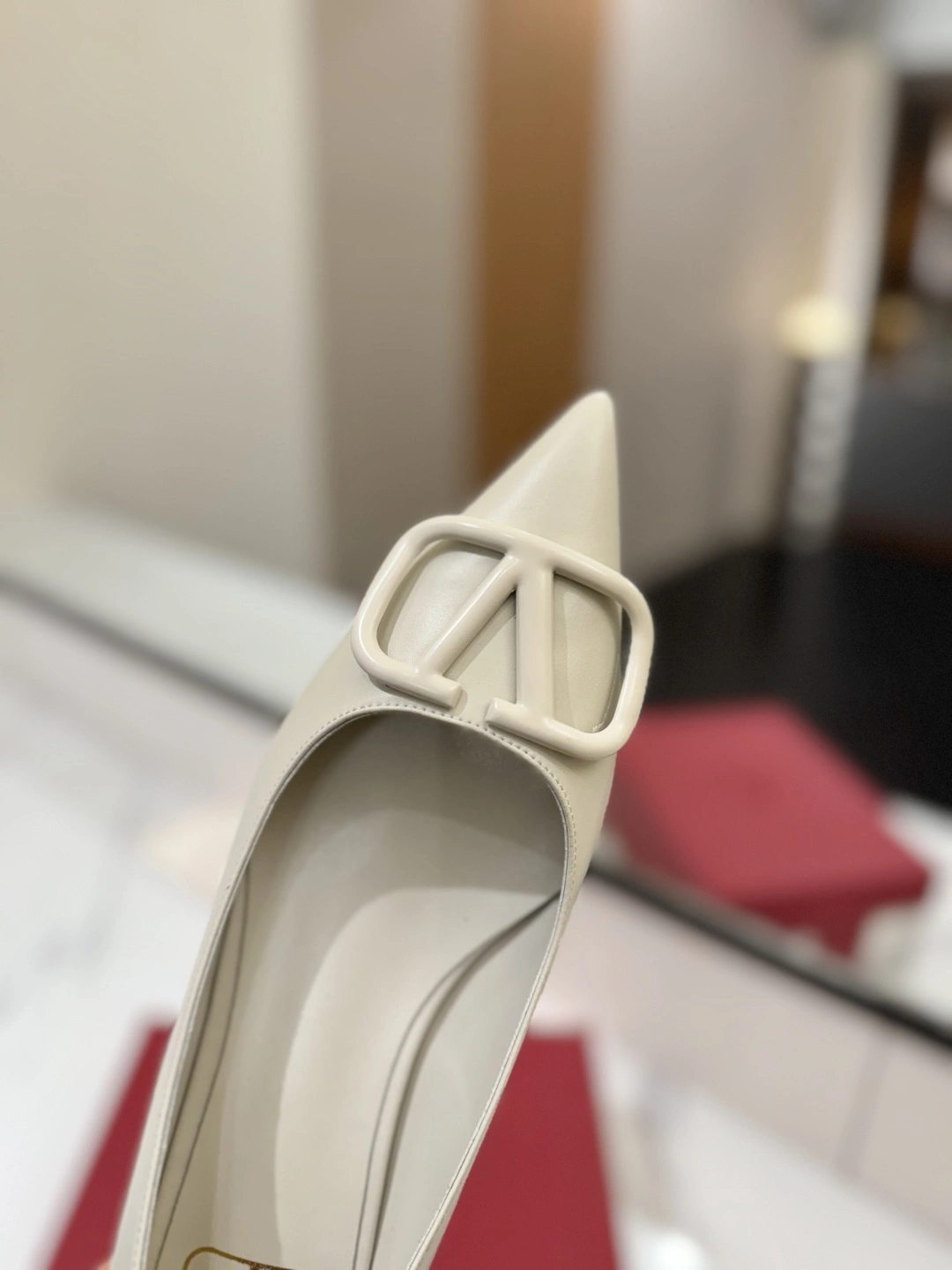 COCO-- V1859ti9o VW2S0T72MZFI16 Heel height：1CM goatskin Calfskin item:E-X138C3028