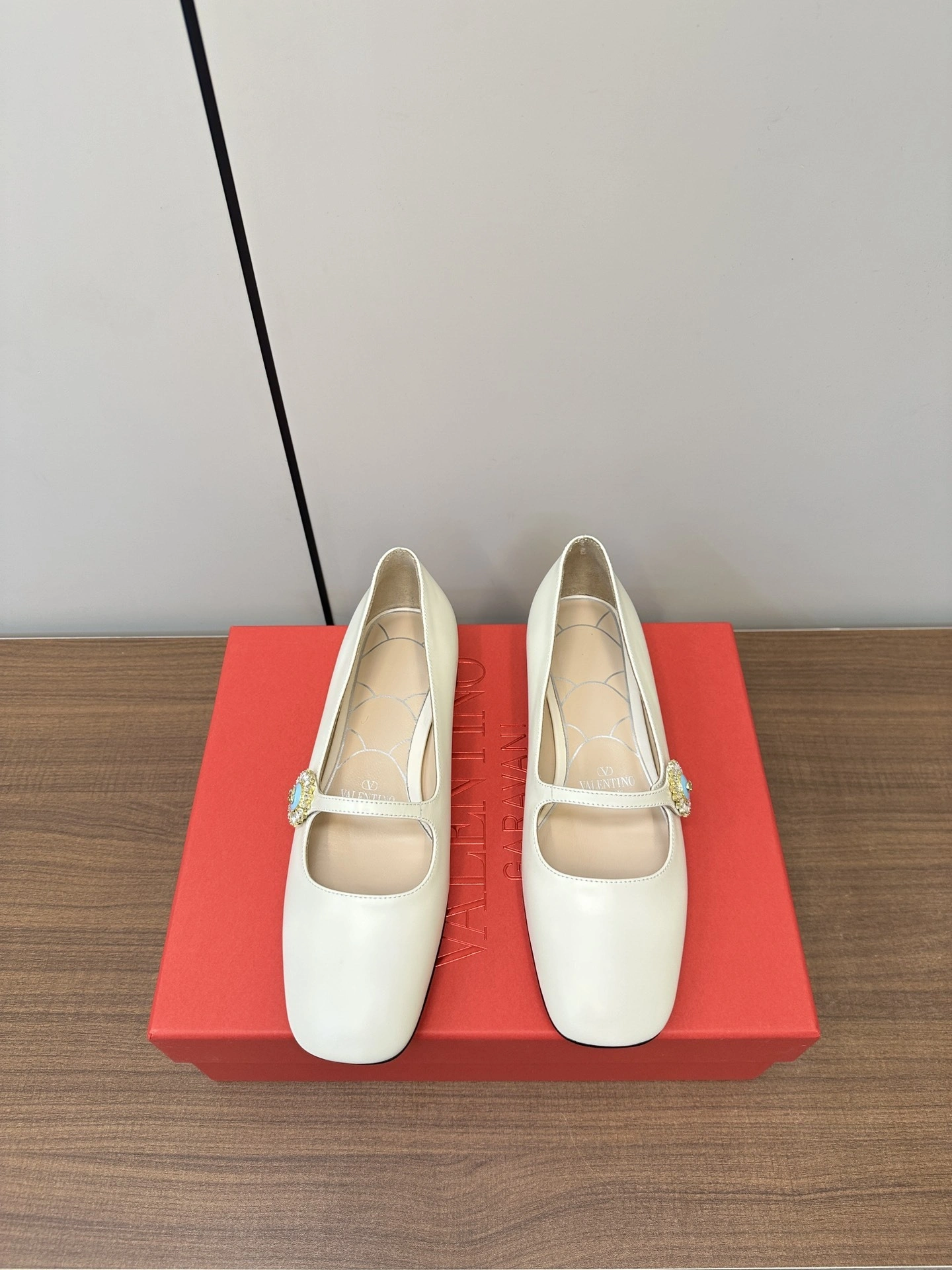 COCO-- V1859ti9o WS0LL7DHS9TK Heel height：2CM Calfskin sheepskin item:D-X000L2552