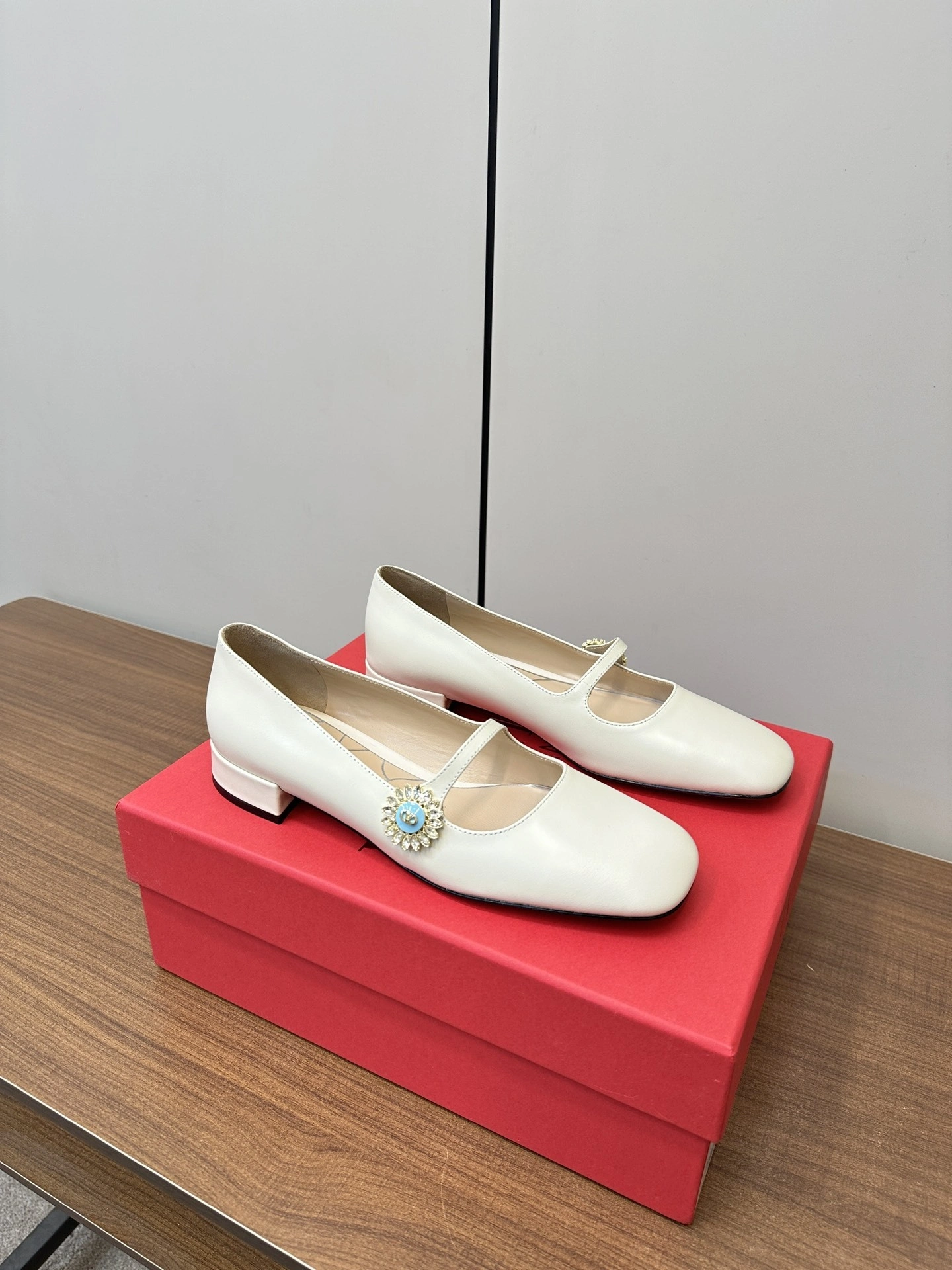 COCO-- V1859ti9o WS0LL7DHS9TK Heel height：2CM Calfskin sheepskin item:D-X000L2552