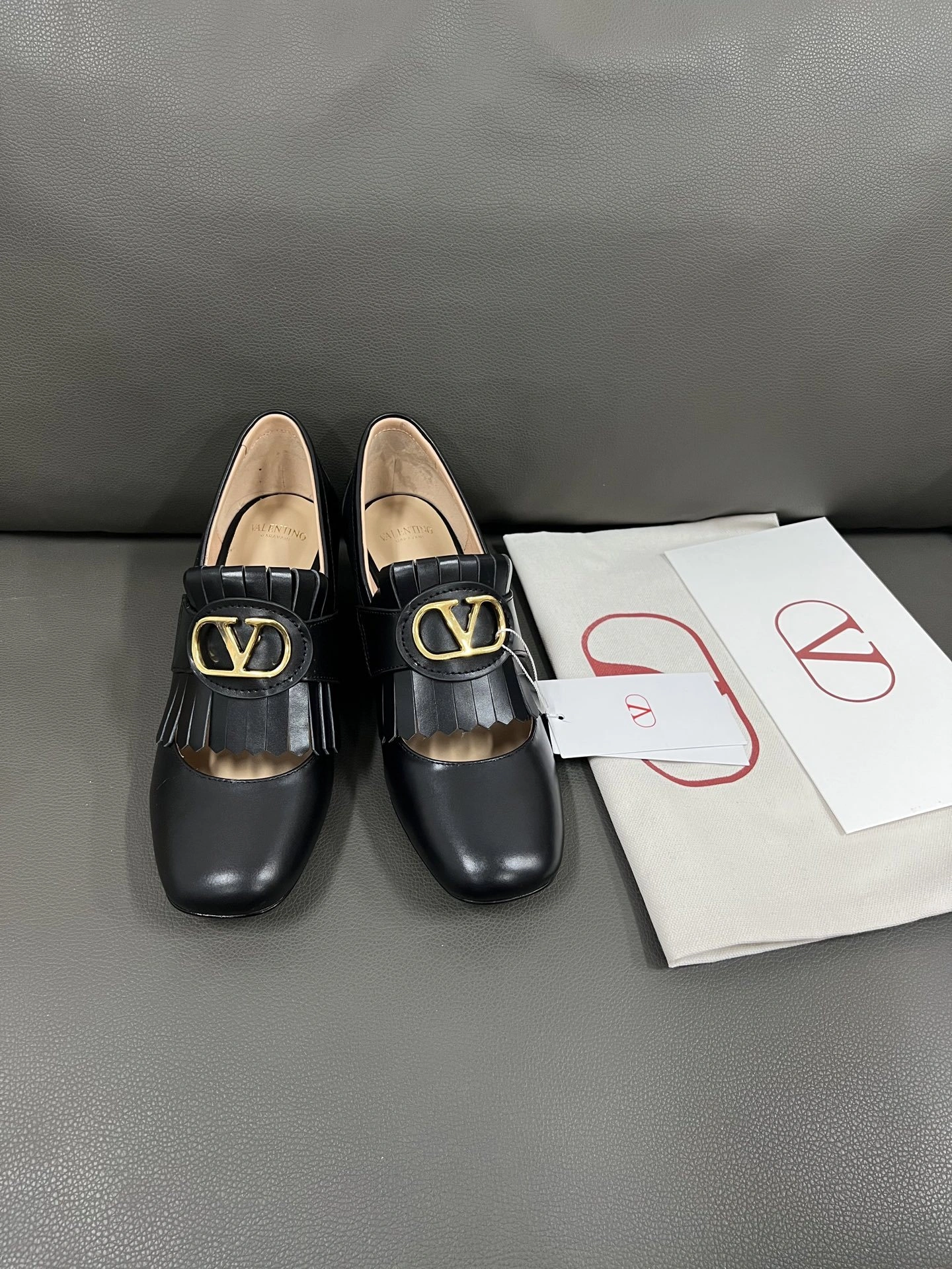 COCO-- V1859ti9o WS0LP7DSH0NO Heel height： 6CM Calfskin item:E-X194D4040
