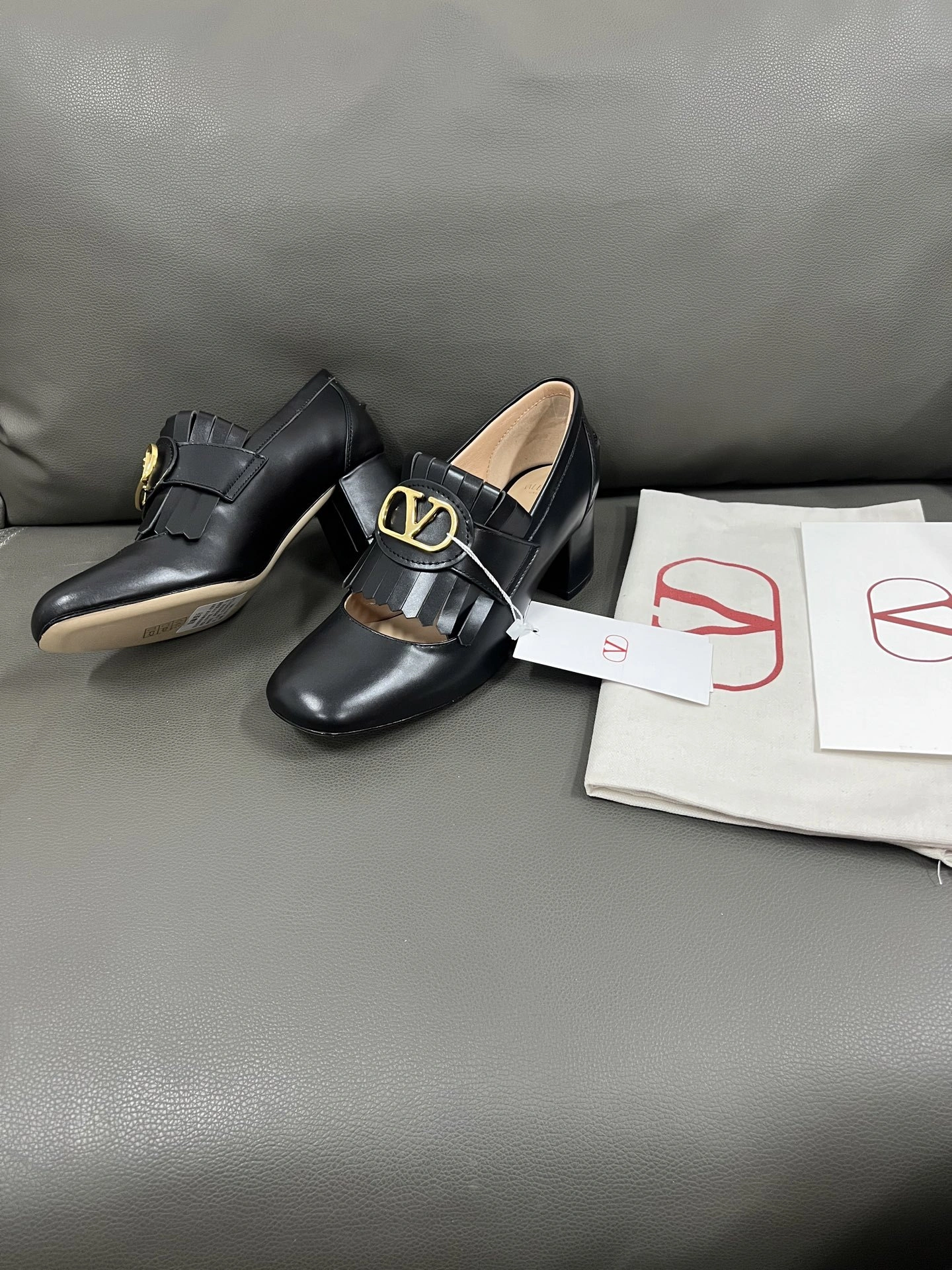 COCO-- V1859ti9o WS0LP7DSH0NO Heel height： 6CM Calfskin item:E-X194D4040