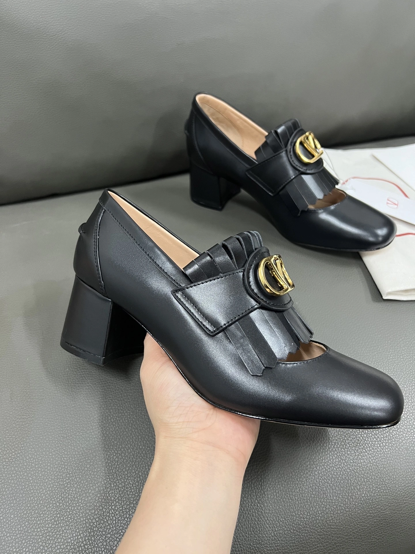 COCO-- V1859ti9o WS0LP7DSH0NO Heel height： 6CM Calfskin item:E-X194D4040