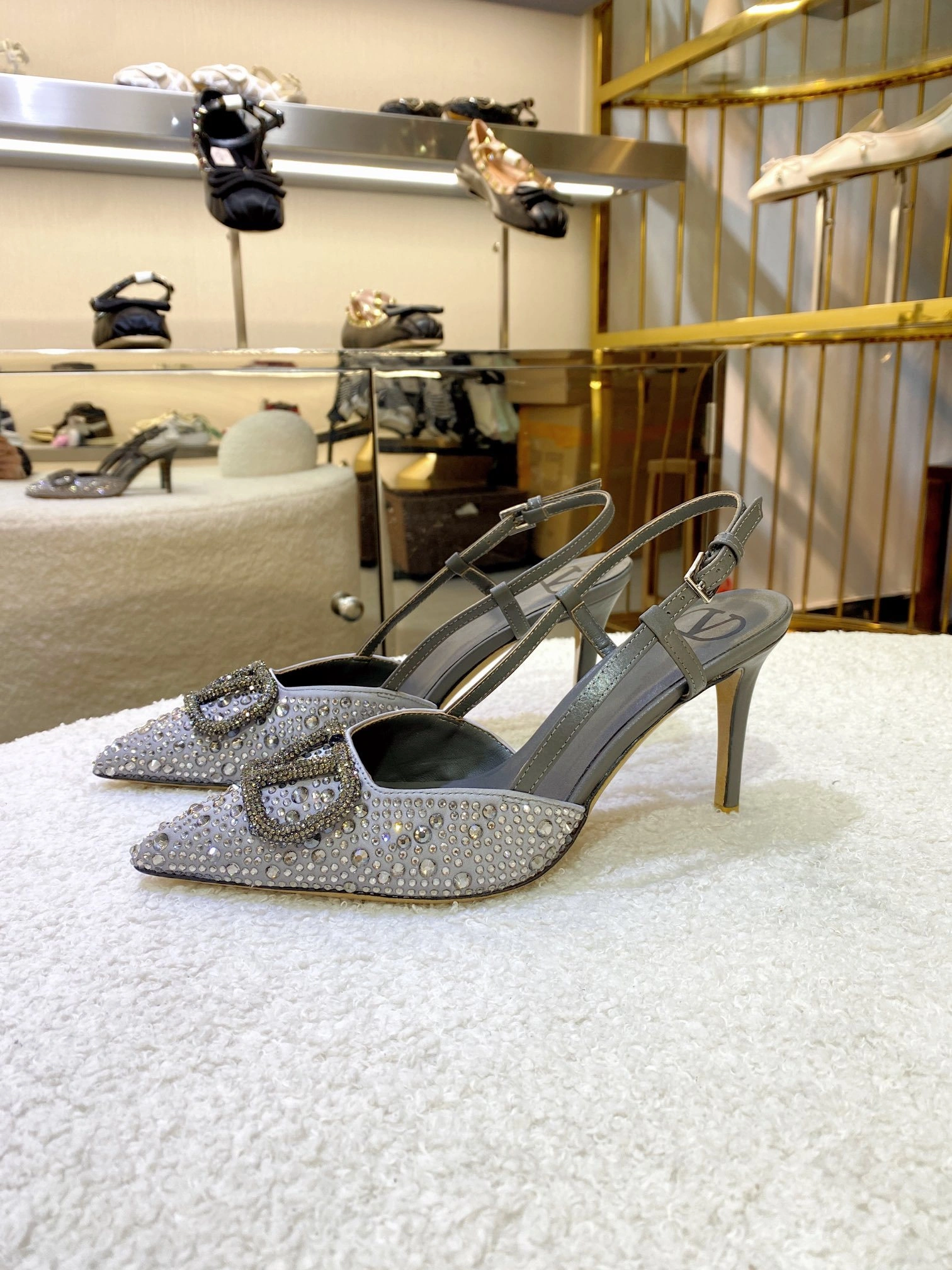 COCO-- V1859ti9o WS0R01SPCZPV cowhide sheepskin Heel height：8CM item:E-X187A1034