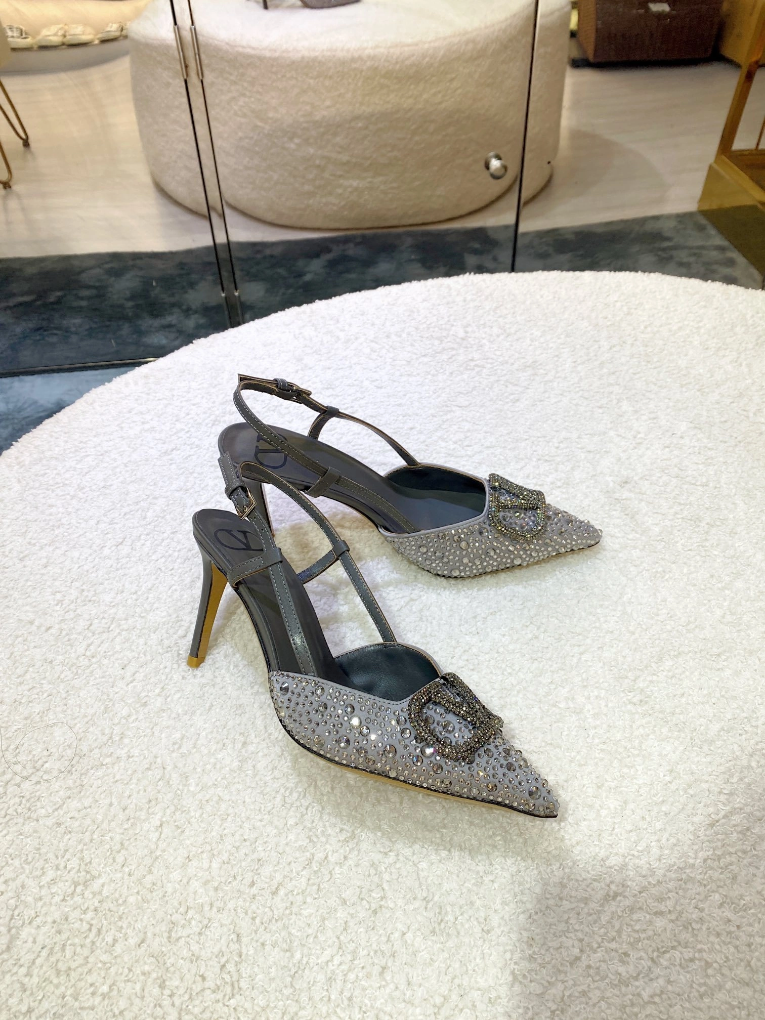 COCO-- V1859ti9o WS0R01SPCZPV cowhide sheepskin Heel height：8CM item:E-X187A1034