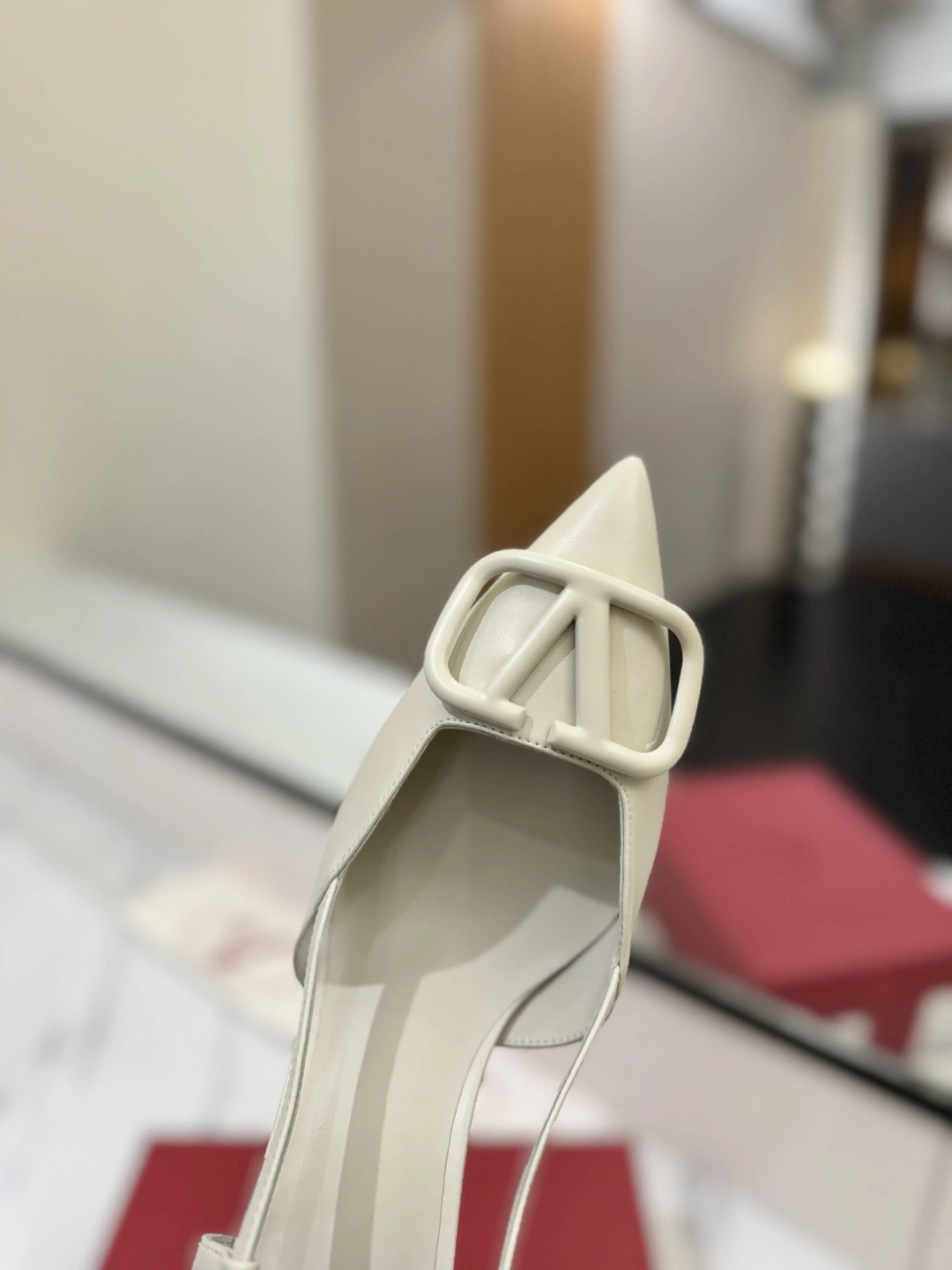 COCO-- V1859ti9o XW2S0R01MZFI16 Heel height：8CM goatskin cowhide item:E-X138C3036