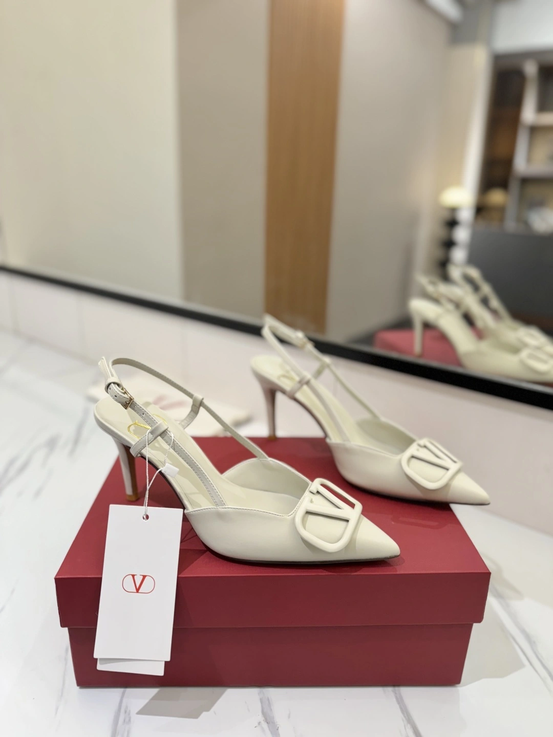 COCO-- V1859ti9o XW2S0R01MZFI16 Heel height：8CM goatskin cowhide item:E-X138C3036