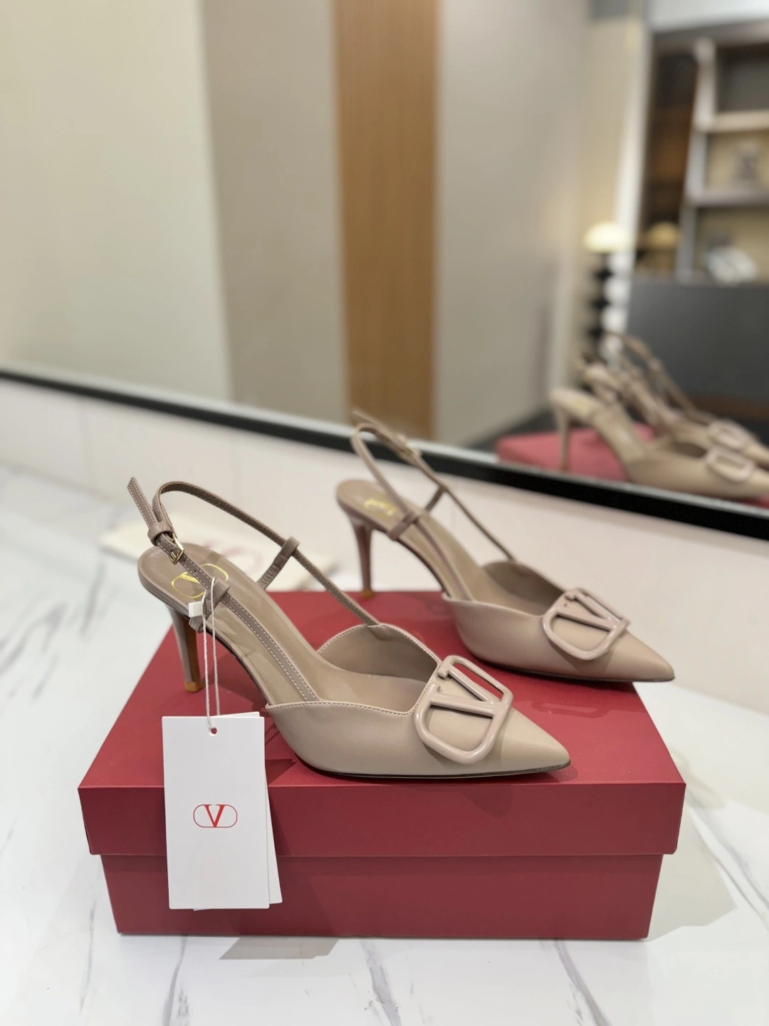 COCO-- V1859ti9o XW2S0R01MZFP45 Heel height：8CM goatskin cowhide item:E-X138C3038
