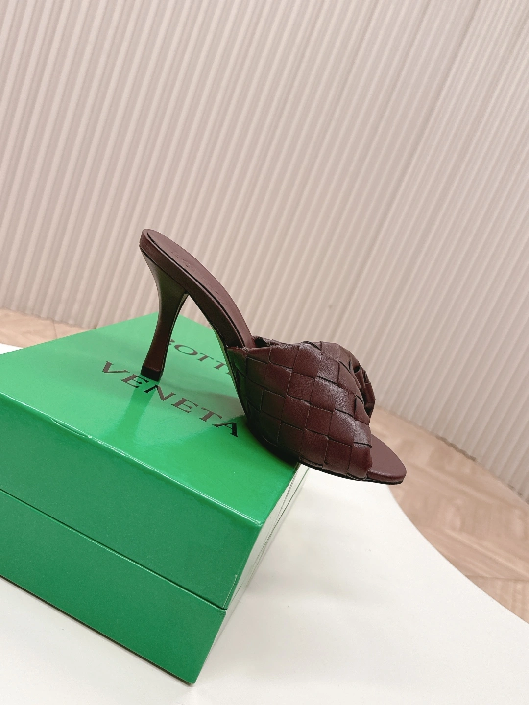 COCO-- V595t1 796455V2ED02241 sheepskin Heel height：8CM item:E-X032D4010